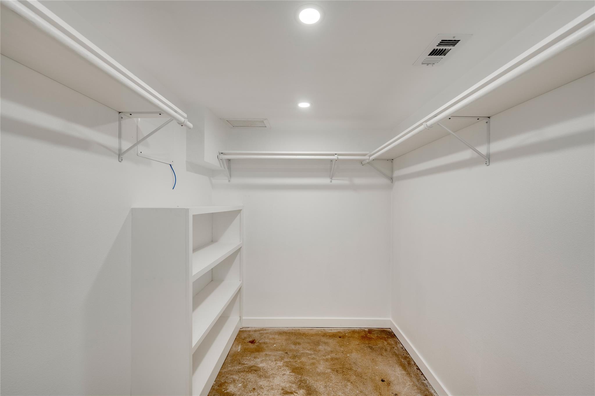 1217 Lost Oak Trl, Johnson City, TX 78636