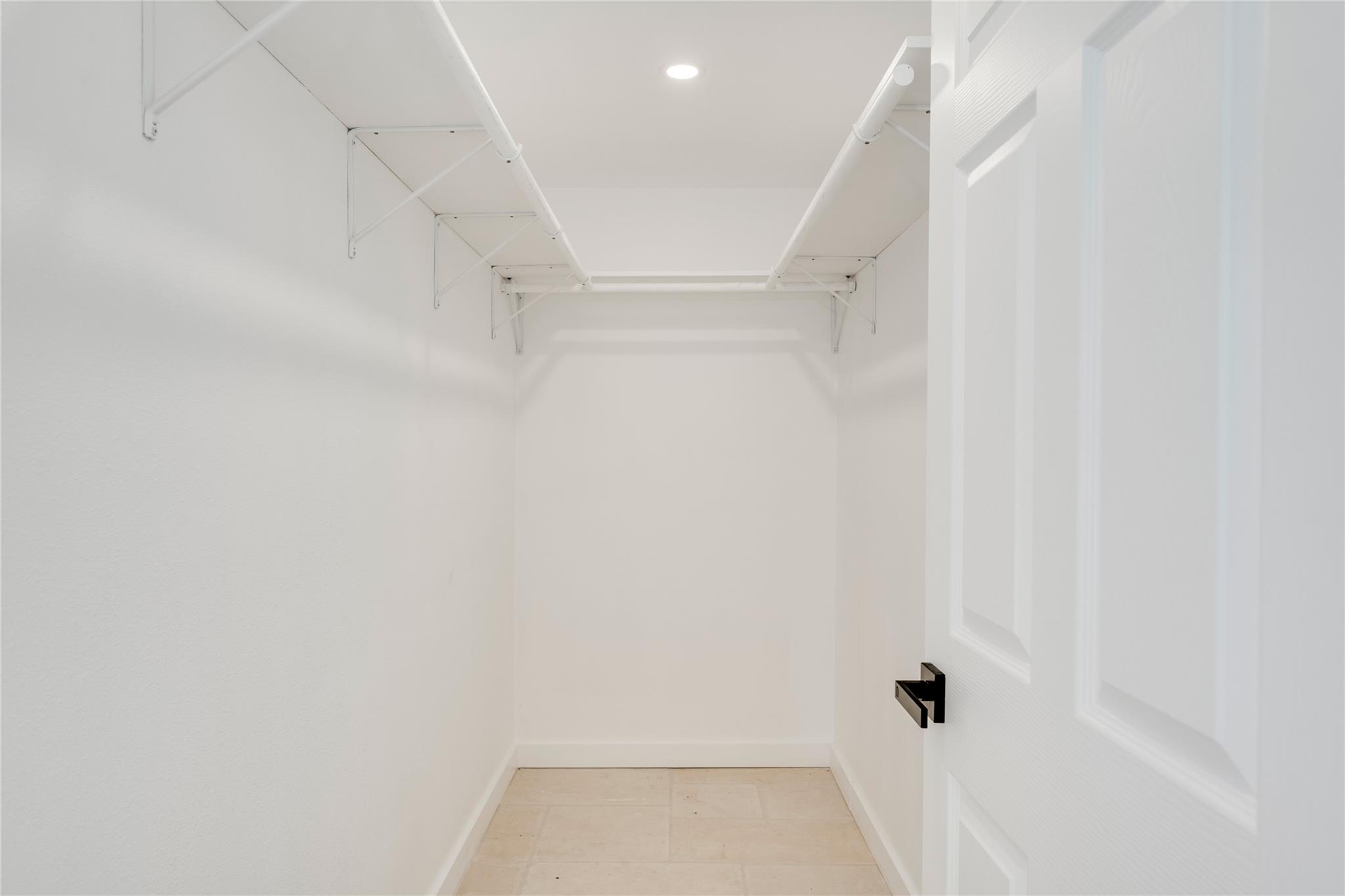 1217 Lost Oak Trl, Johnson City, TX 78636