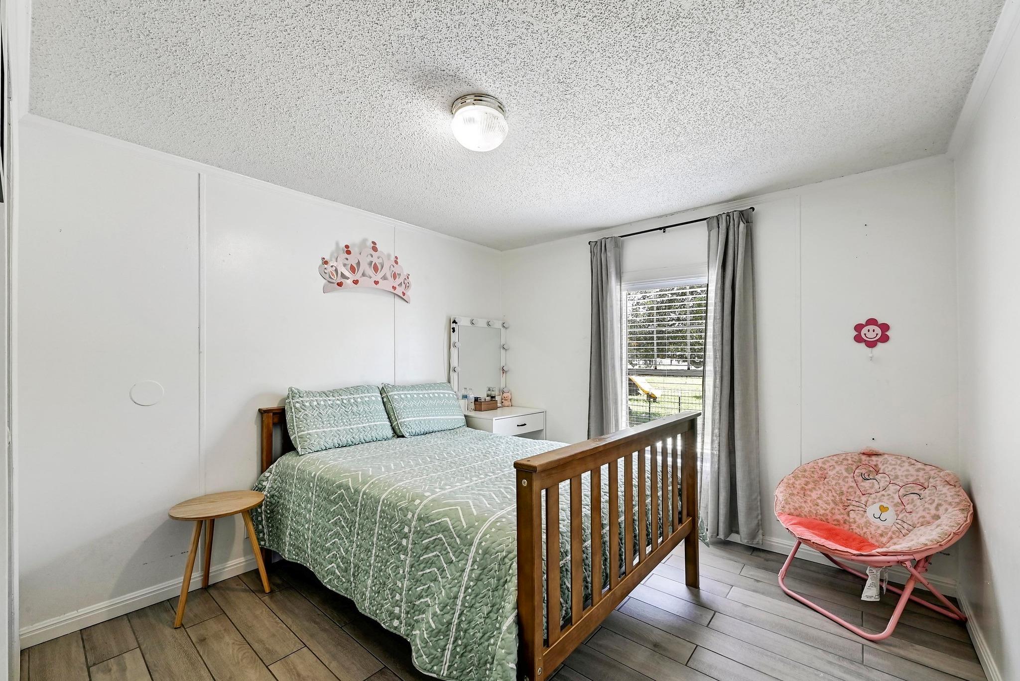 305 Saratoga Springs Cv, Liberty Hill, TX 78642