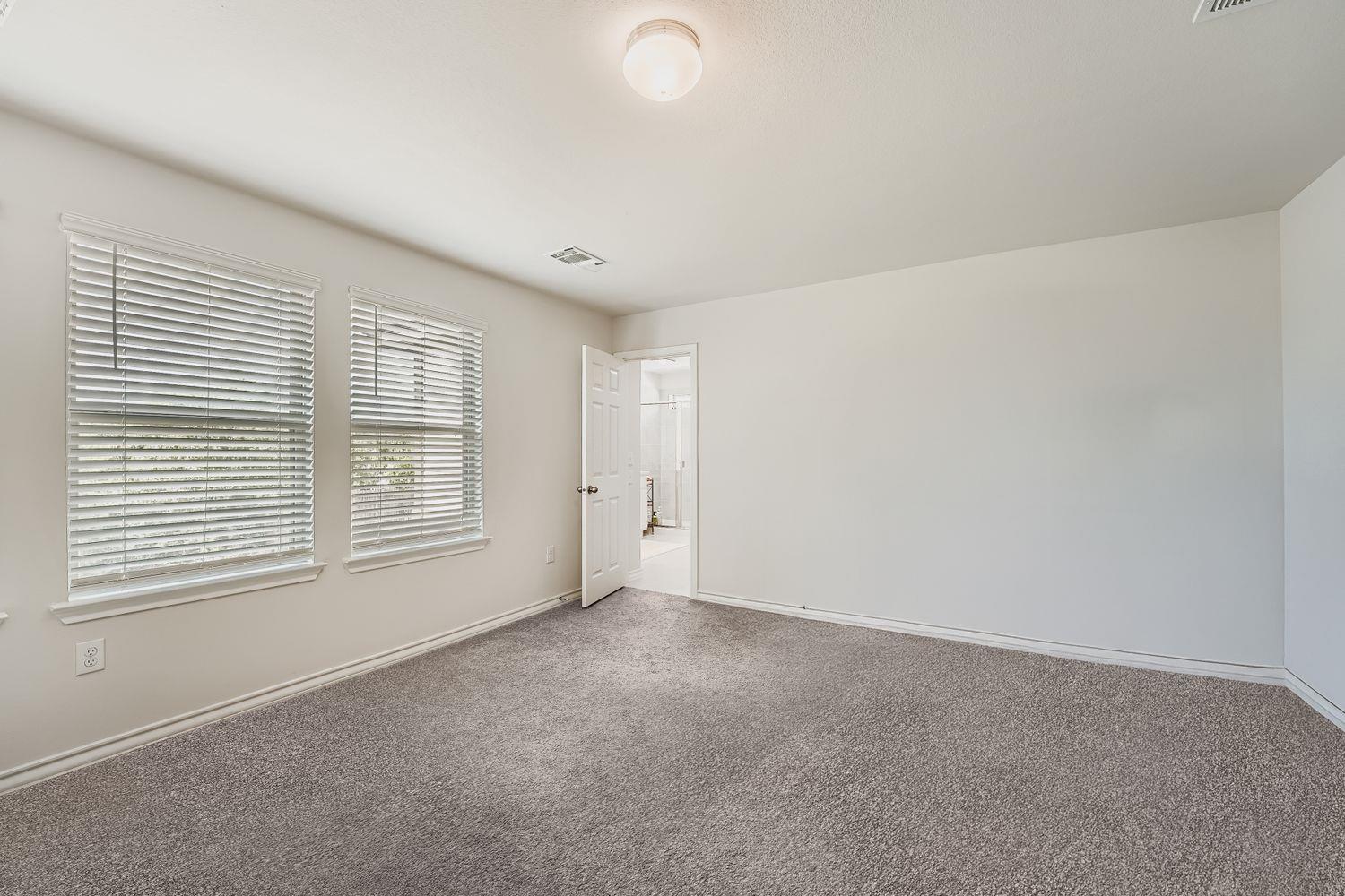 7513 Albany Dr, Austin, TX 78754