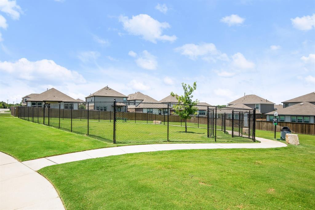 7513 Albany Dr, Austin, TX 78754