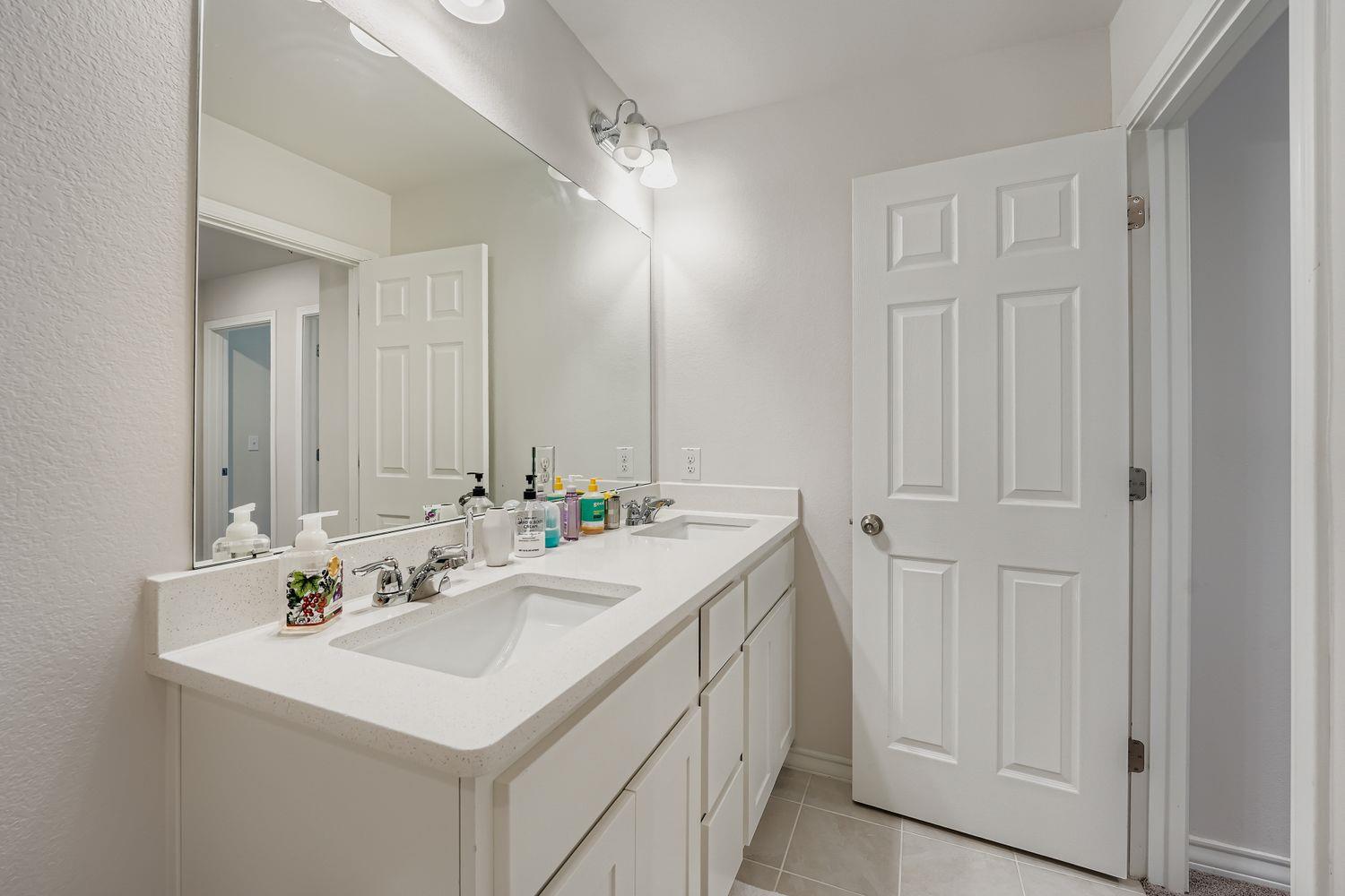 7513 Albany Dr, Austin, TX 78754