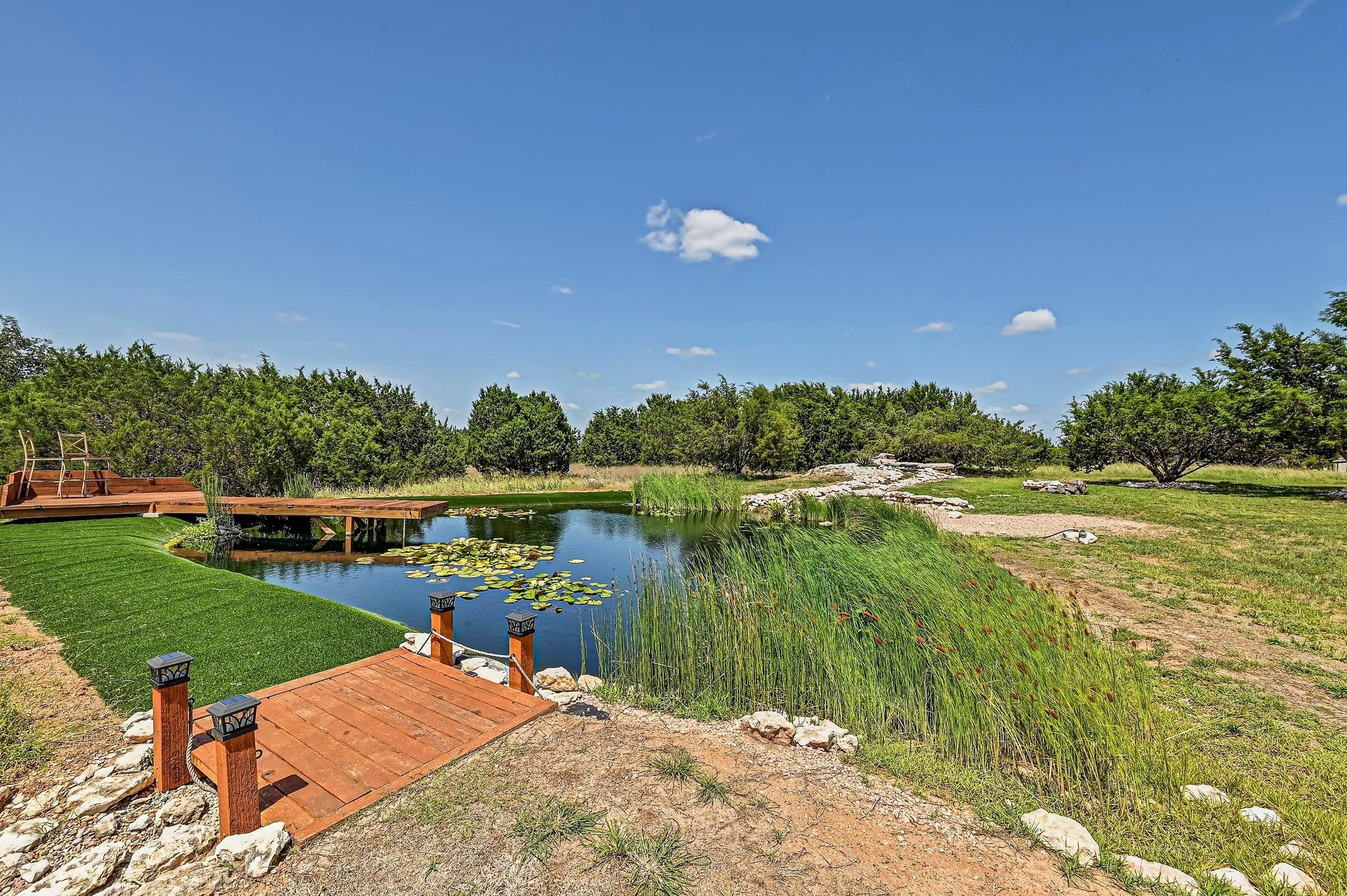 312 FIRST DOWN DASH, Burnet, TX 78611