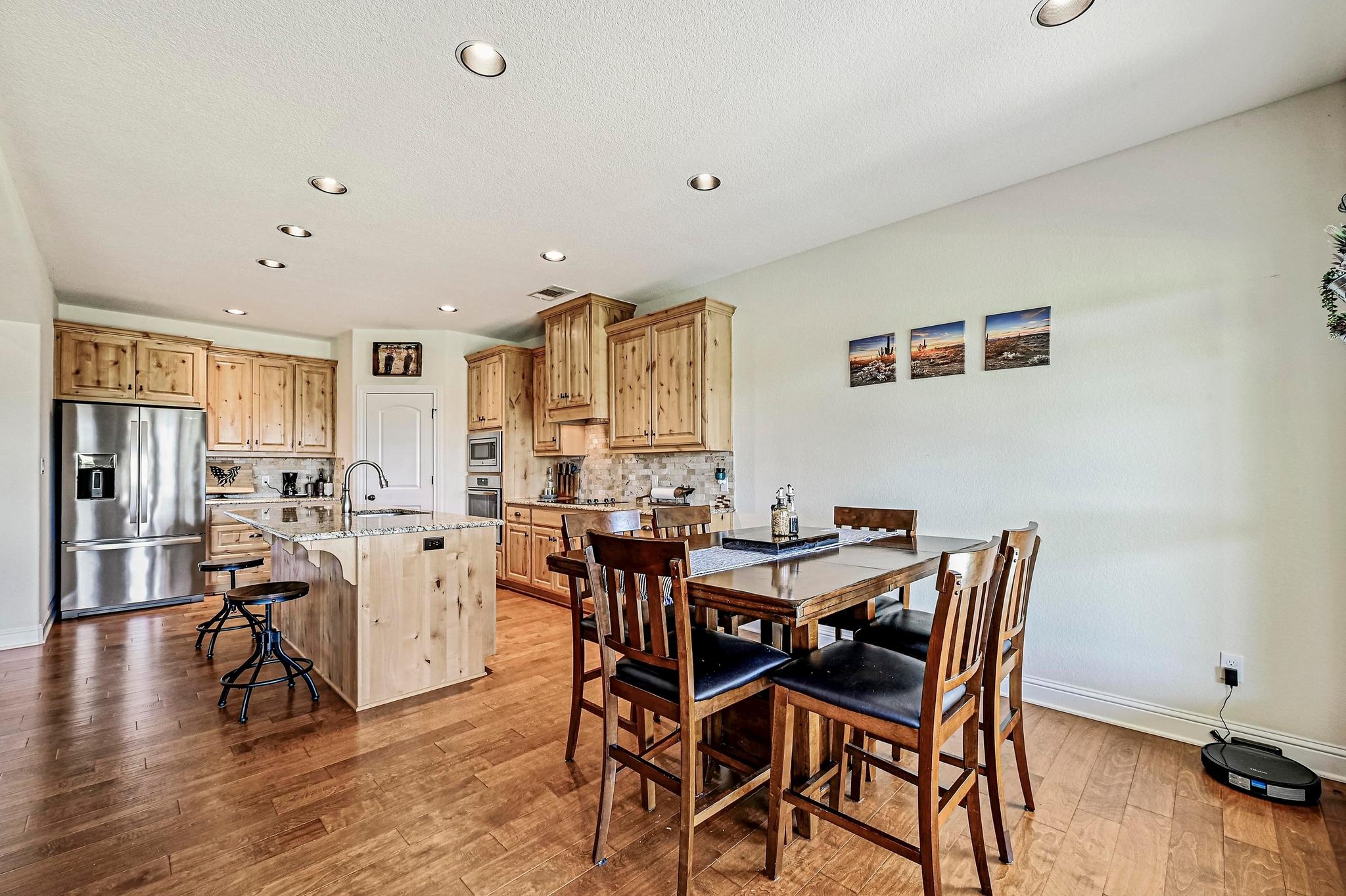 312 FIRST DOWN DASH, Burnet, TX 78611