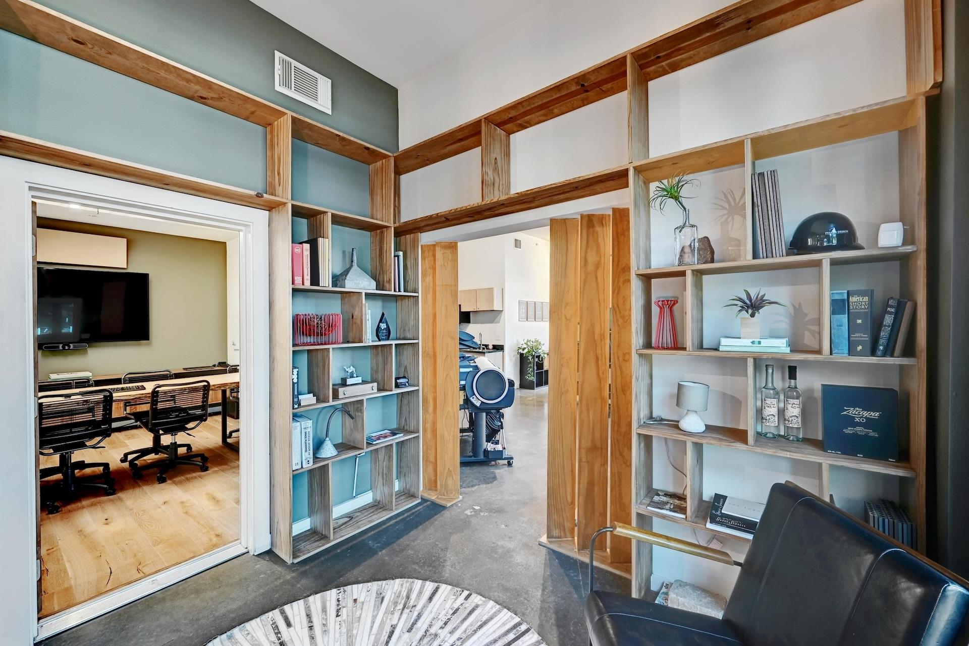 2525 S Lamar Blvd # 3, Austin, TX 78704