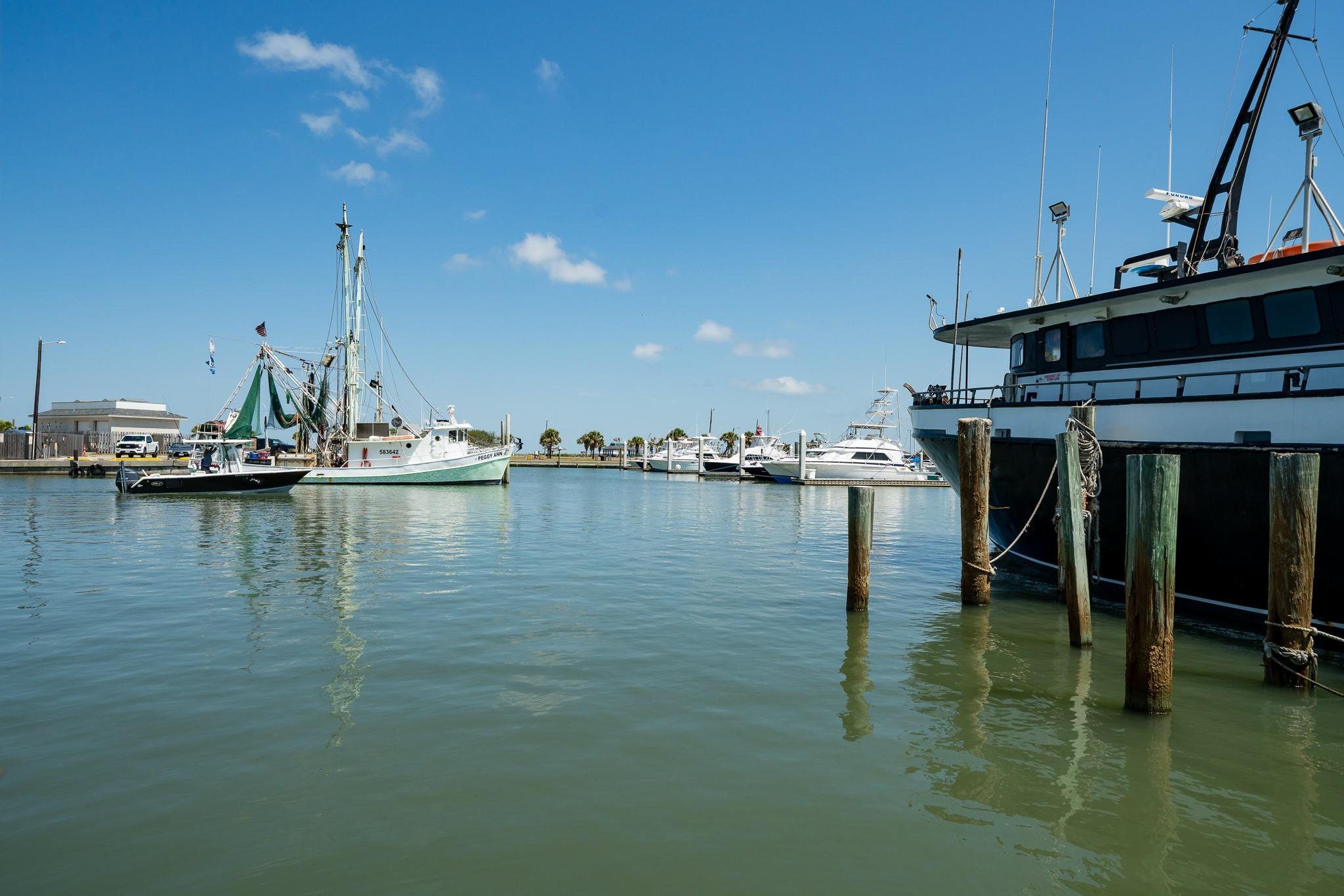 318 W Cotter Ave # 1, Port Aransas, TX 78373