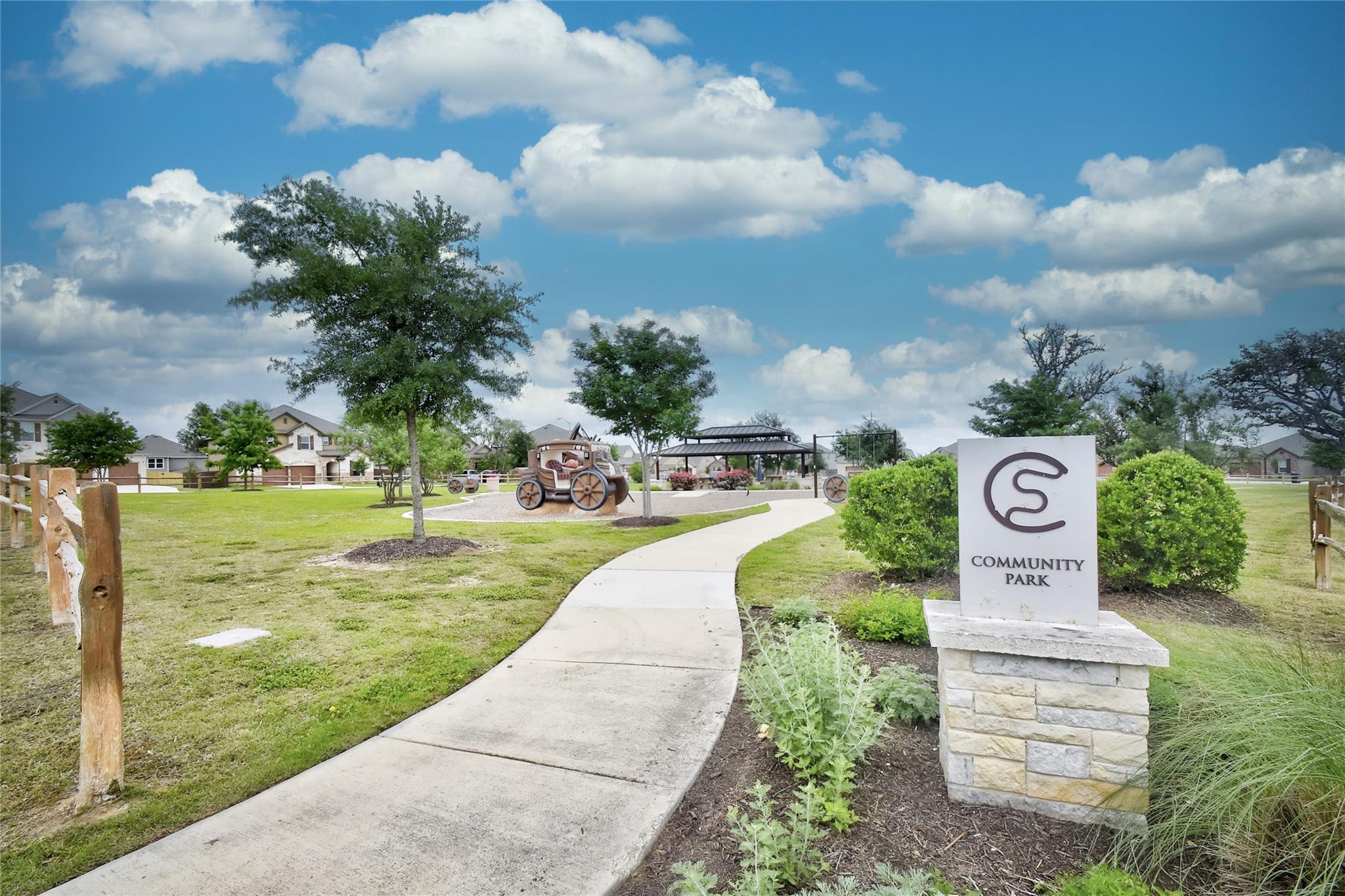 120 Kennicott Dr, Kyle, TX 78640