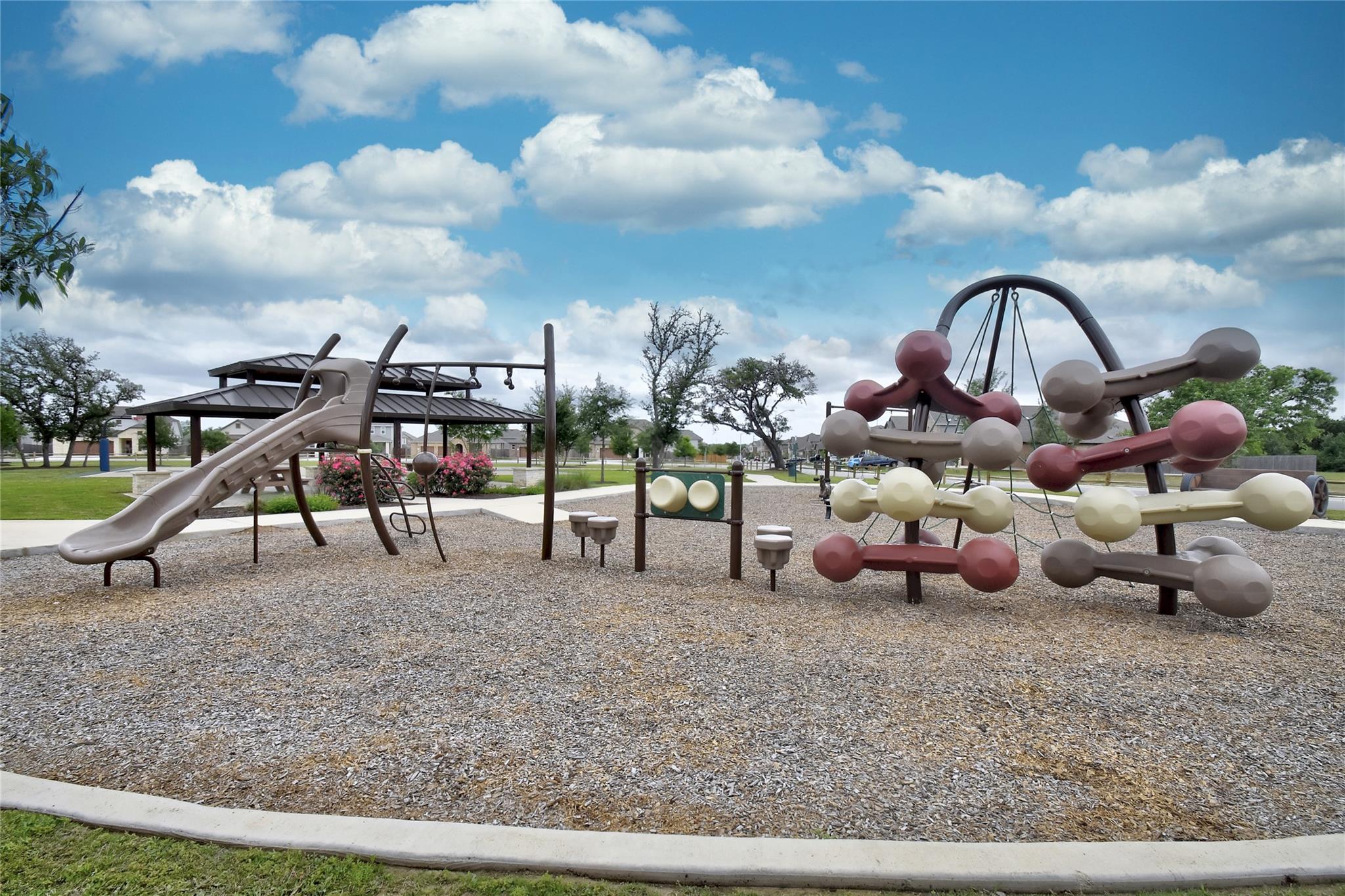 120 Kennicott Dr, Kyle, TX 78640