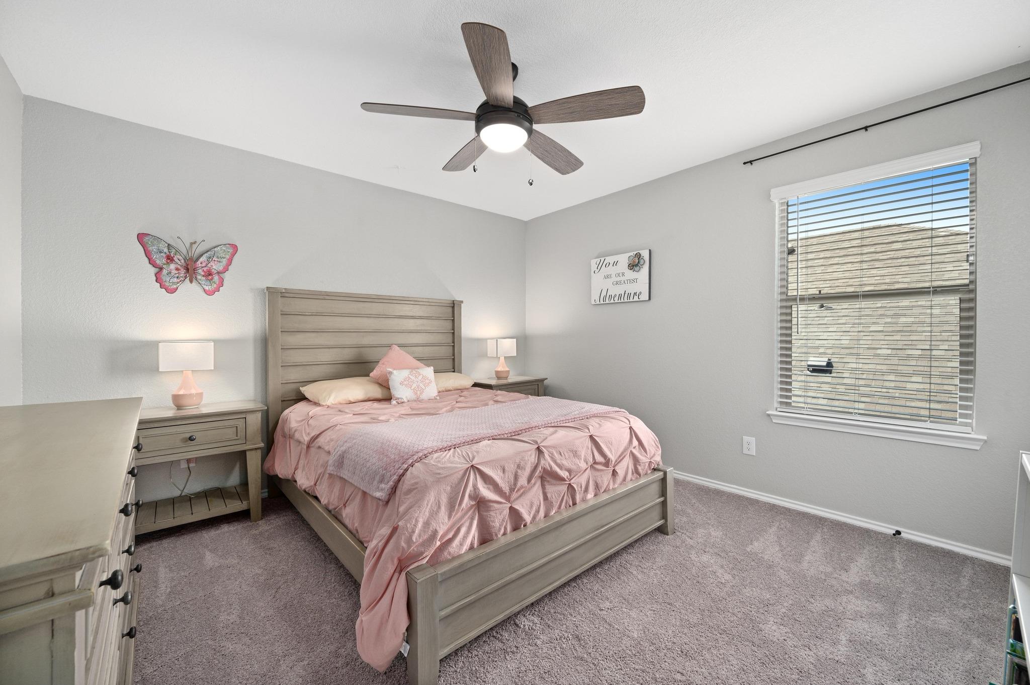 120 Kennicott Dr, Kyle, TX 78640