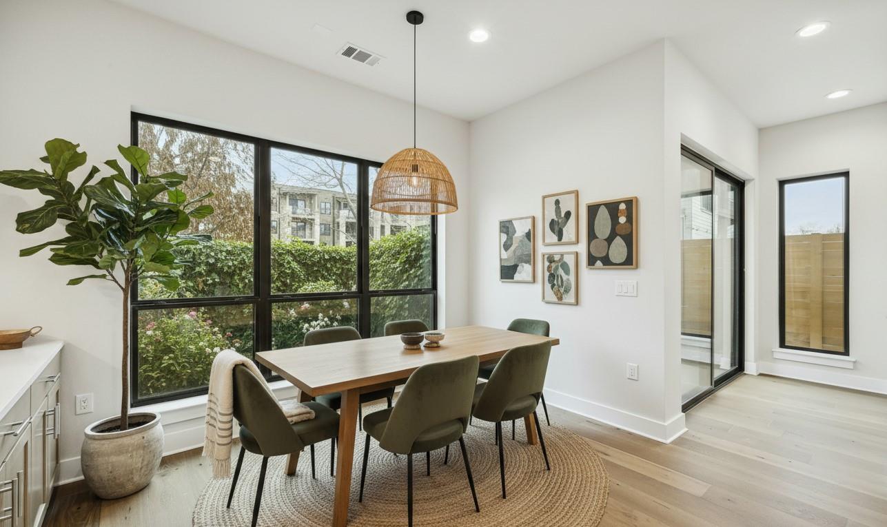 2707 Dulce Ln # 14, Austin, TX 78704