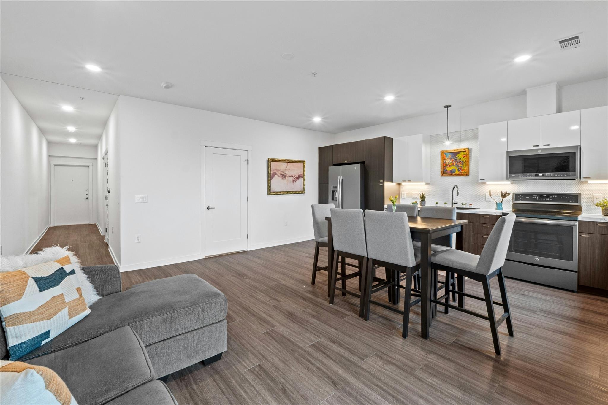 4361 S Congress Ave # 402, Austin, TX 78745