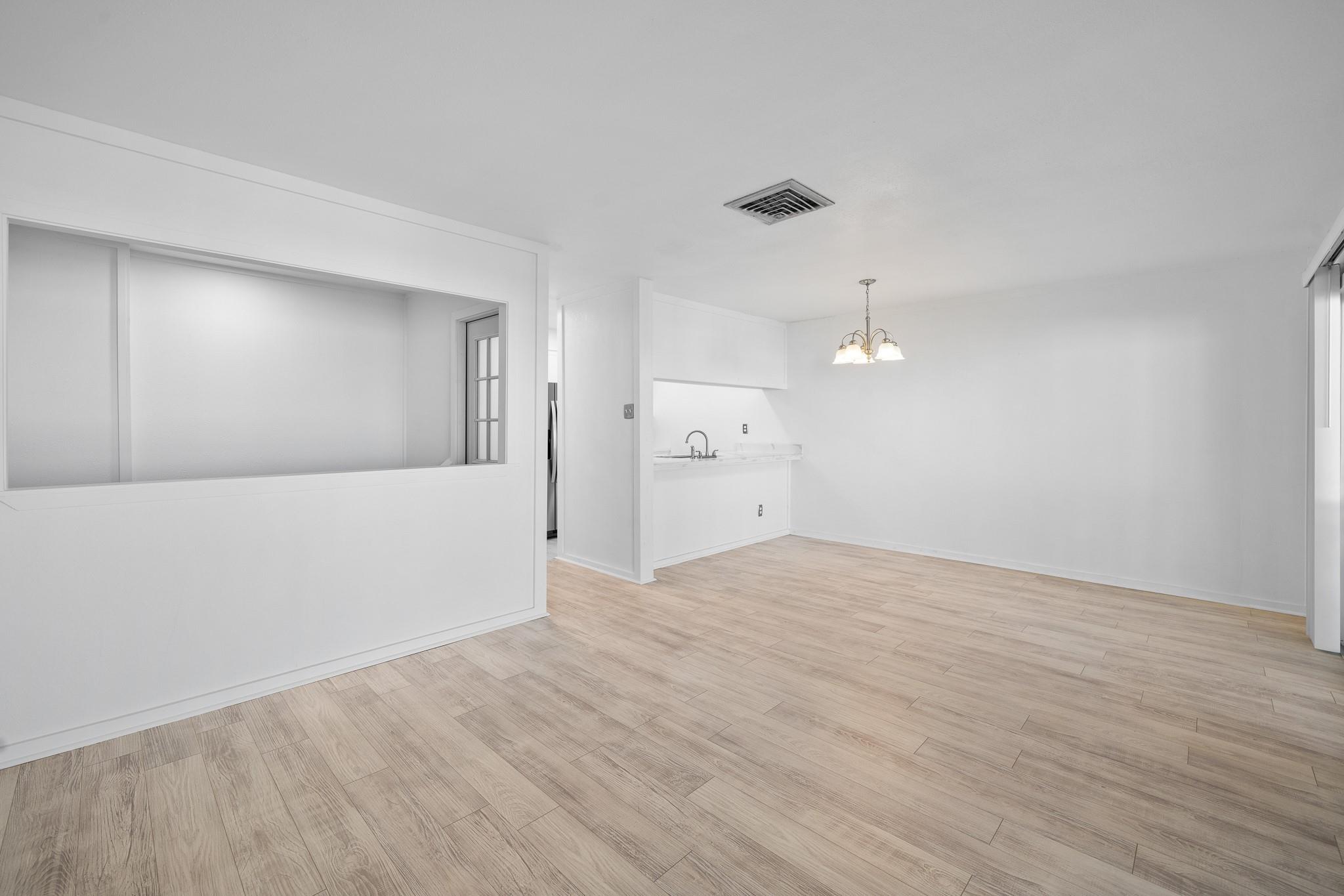 318 W Cotter Ave # 2, Port Aransas, TX 78373