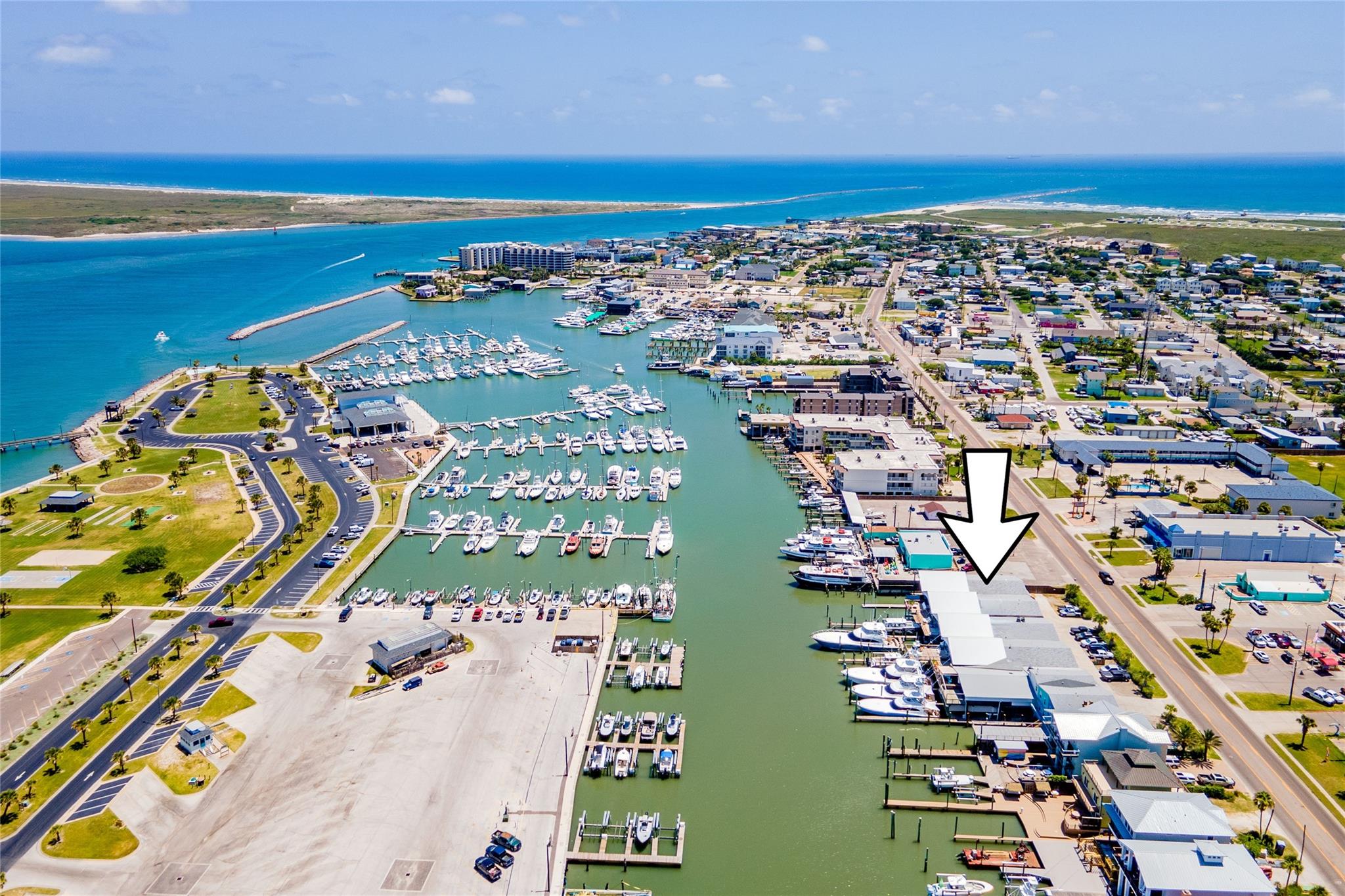 318 W Cotter Ave # 2, Port Aransas, TX 78373