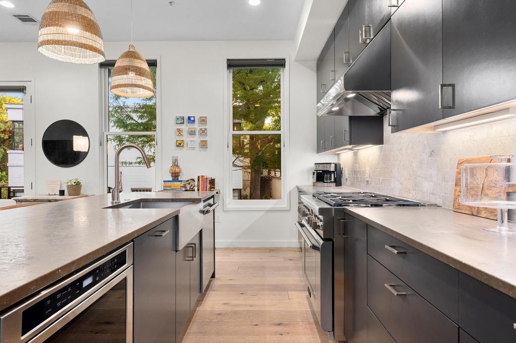 1410 Woodlawn Blvd # C, Austin, TX 78703