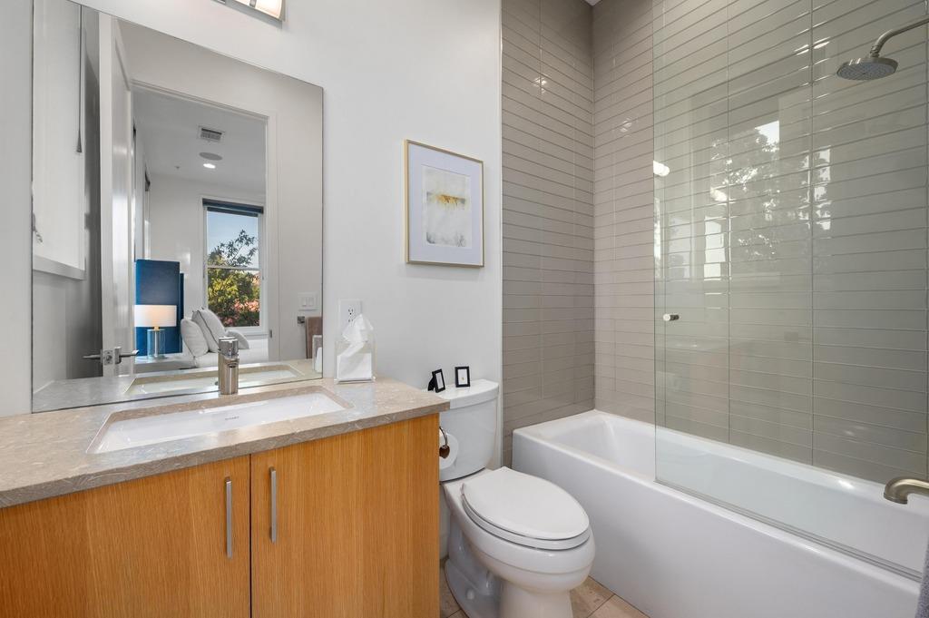 1410 Woodlawn Blvd # C, Austin, TX 78703