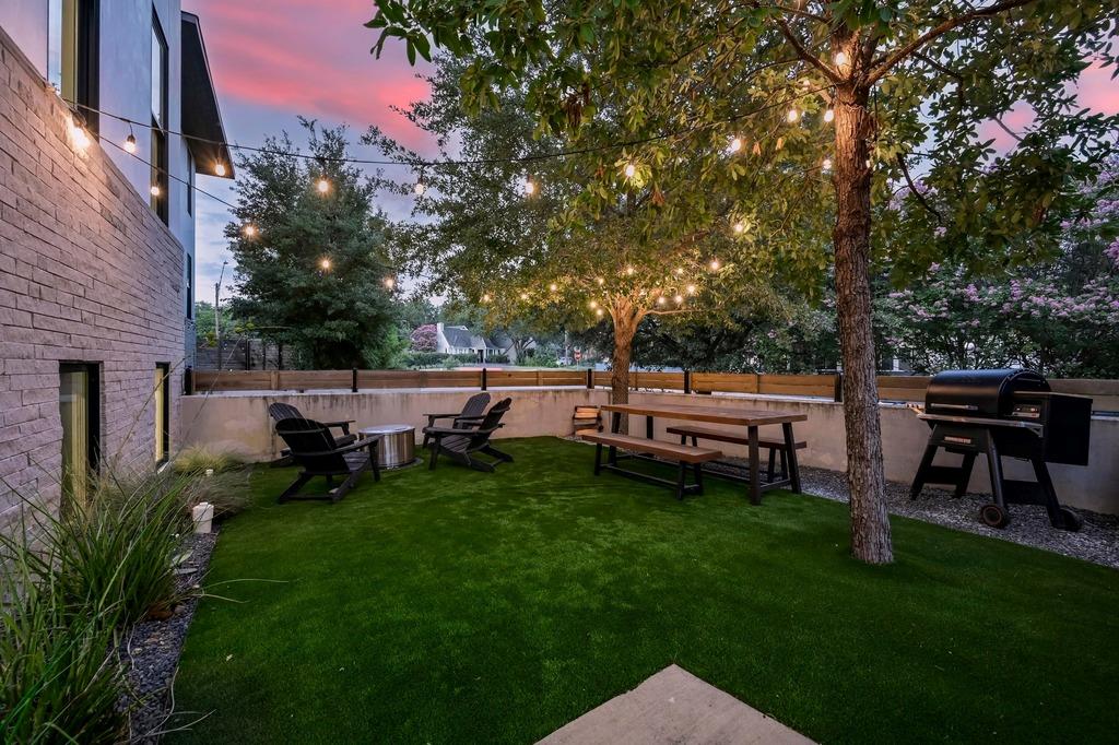 1410 Woodlawn Blvd # C, Austin, TX 78703