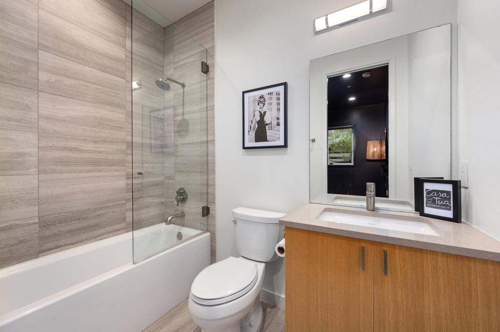 1410 Woodlawn Blvd # C, Austin, TX 78703