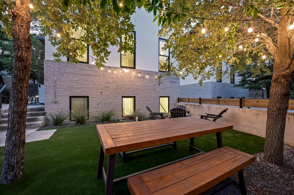 1410 Woodlawn Blvd # C, Austin, TX 78703