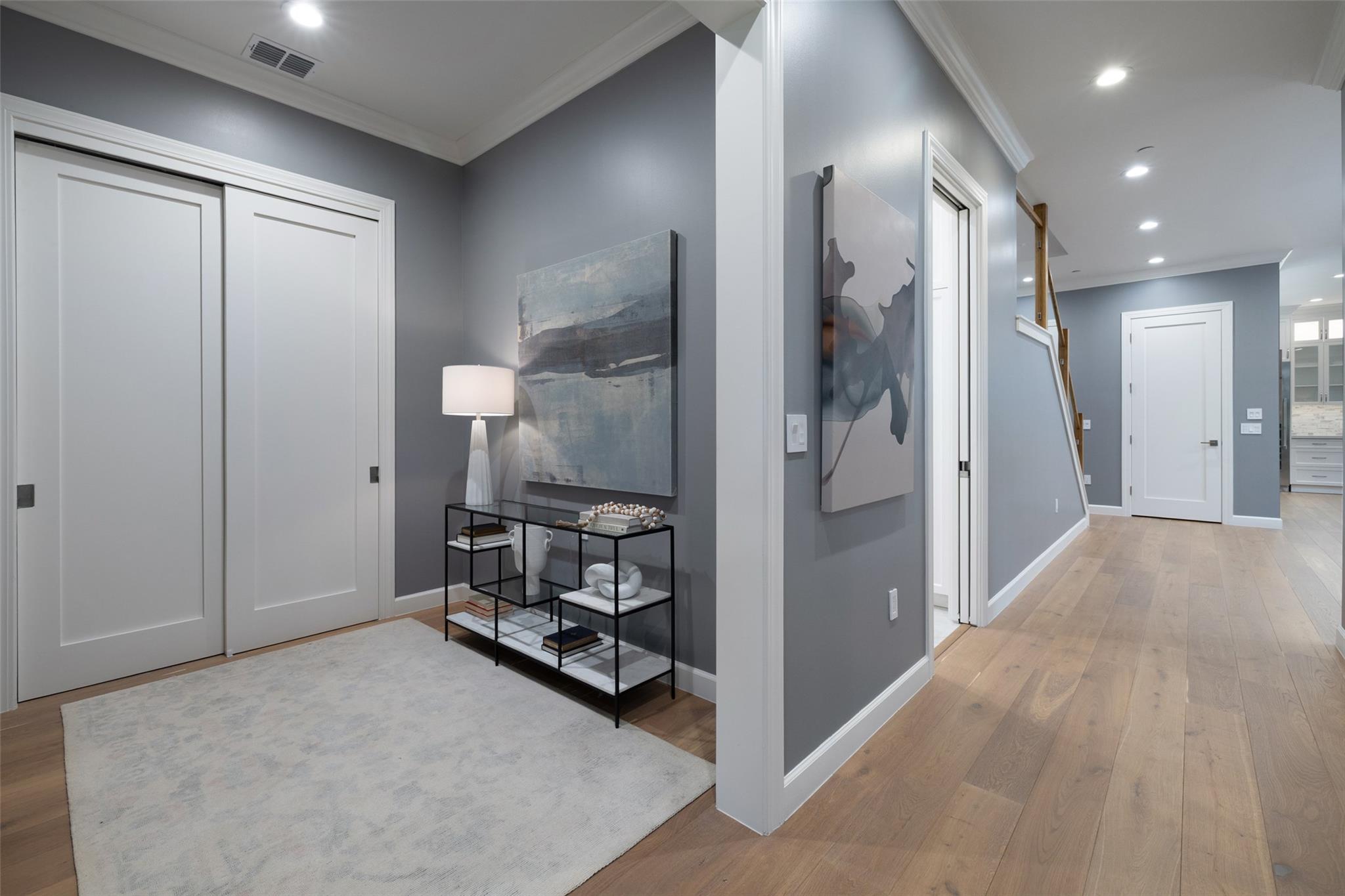 4107 N Hills Dr, Austin, TX 78731