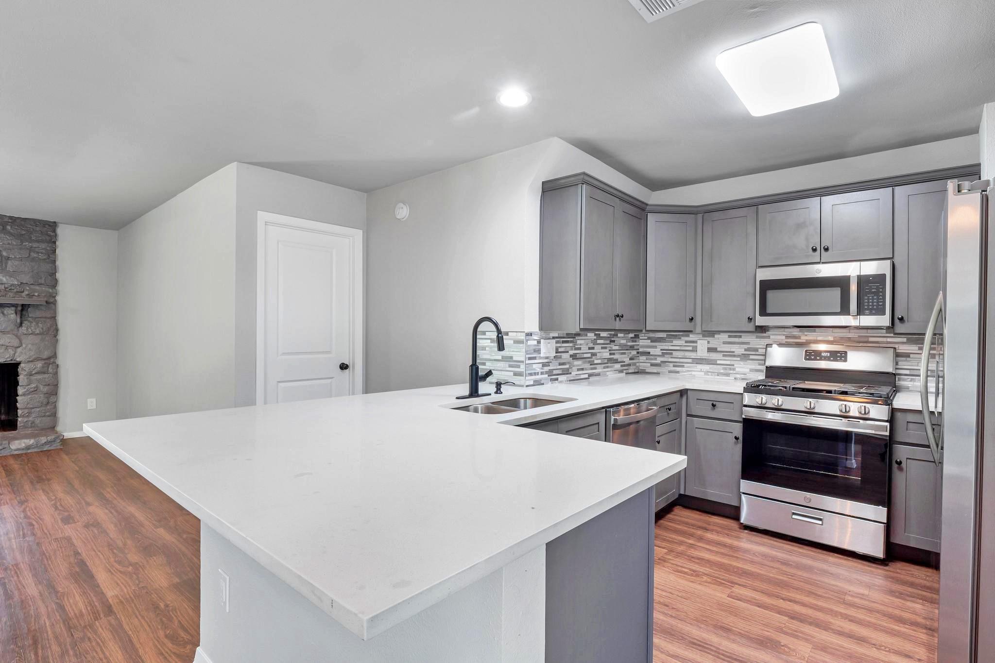 606 Elderberry Cv, Austin, TX 78745