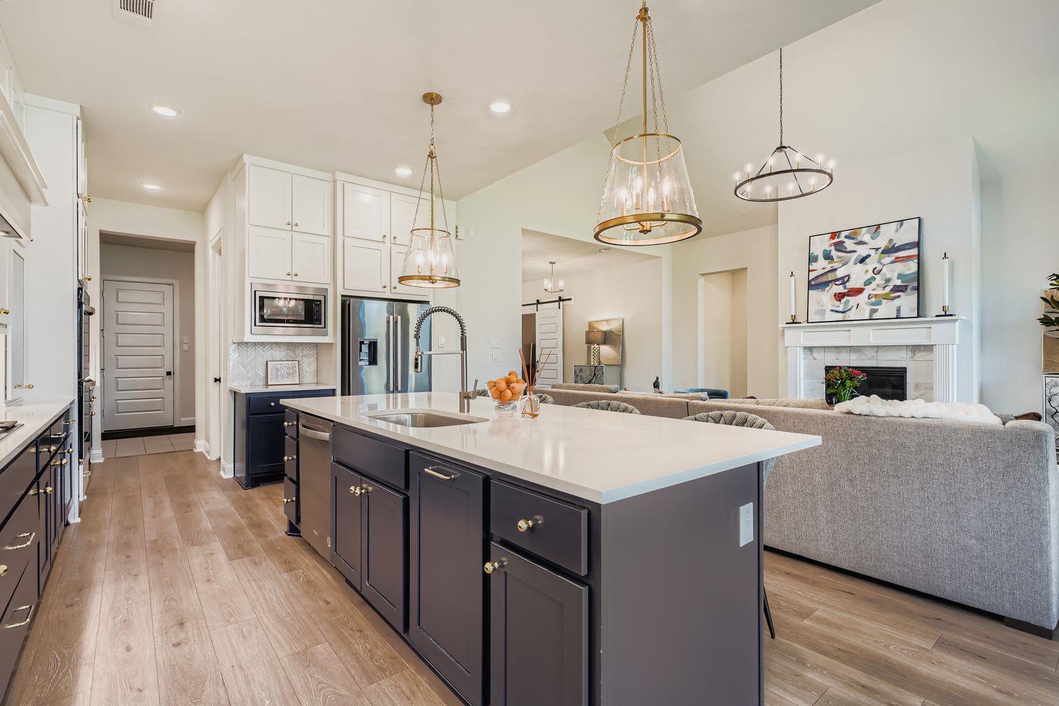 9818 Wright Dr, Manvel, TX 77578