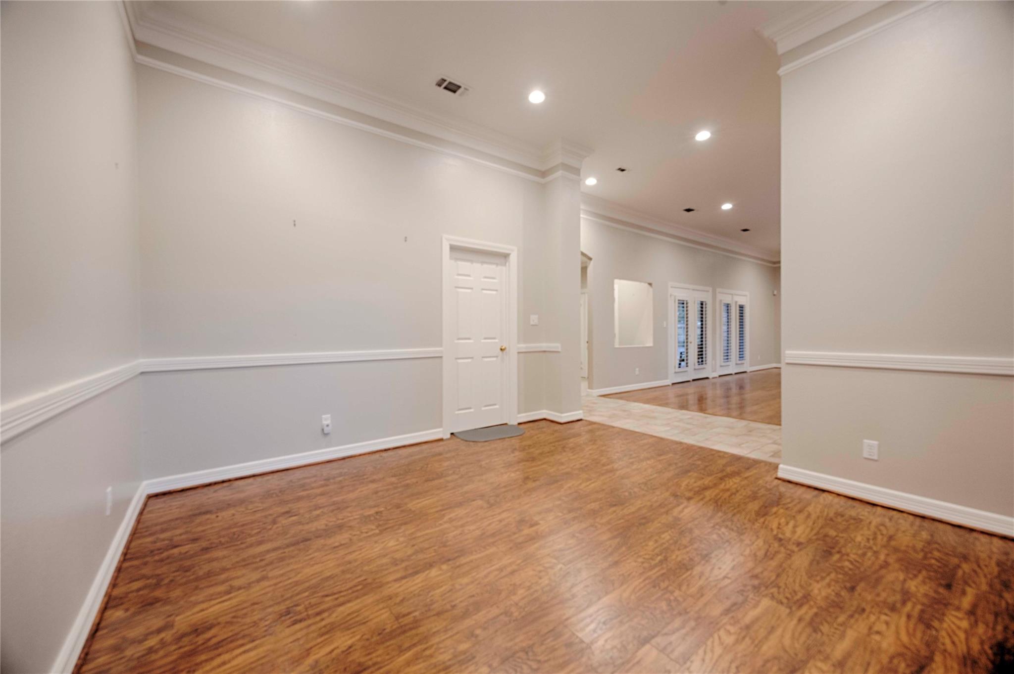 102 Creek Bend Ln, Columbus, TX 78934