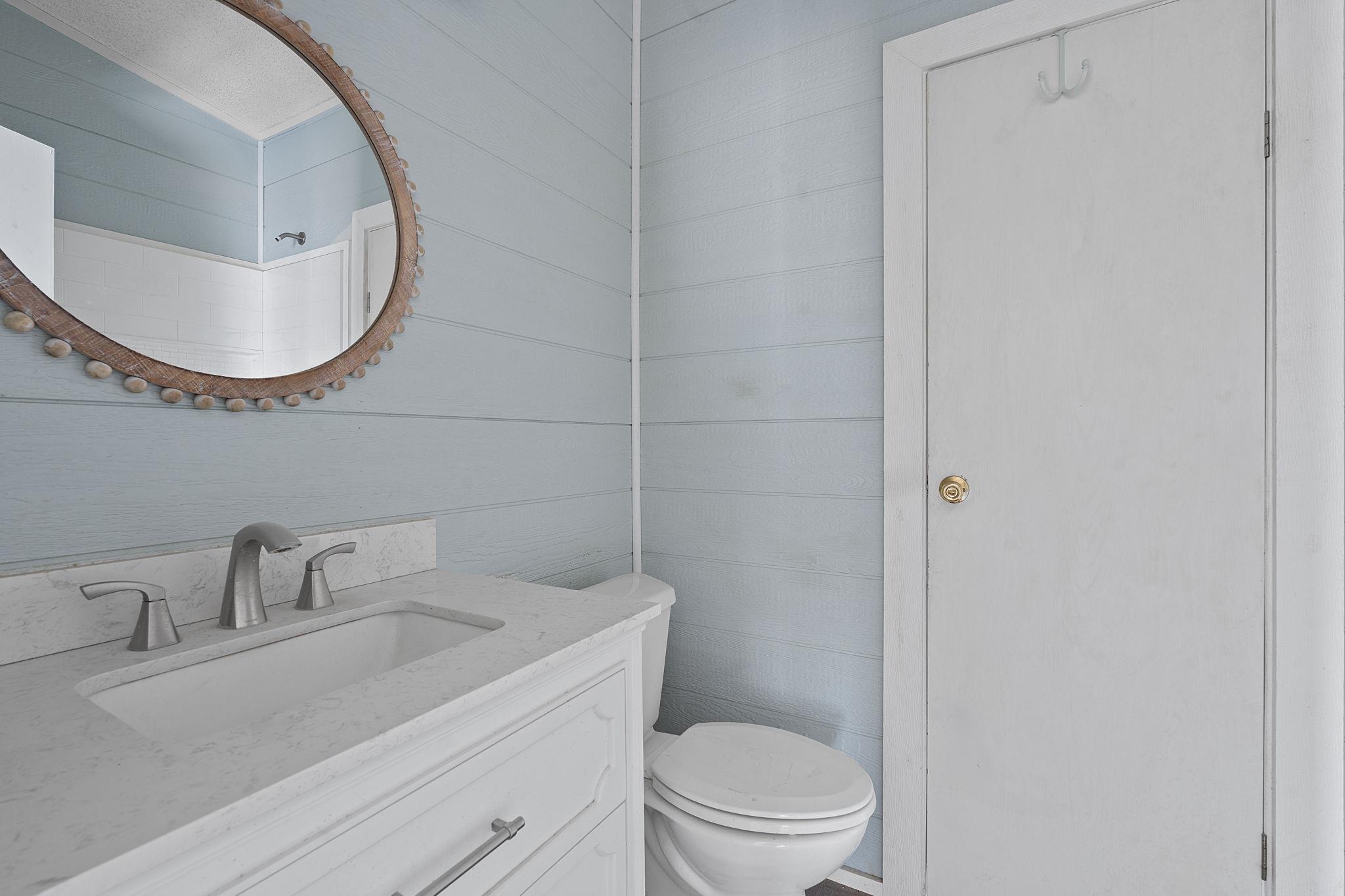 1177 County Road 402, Flatonia, TX 78941