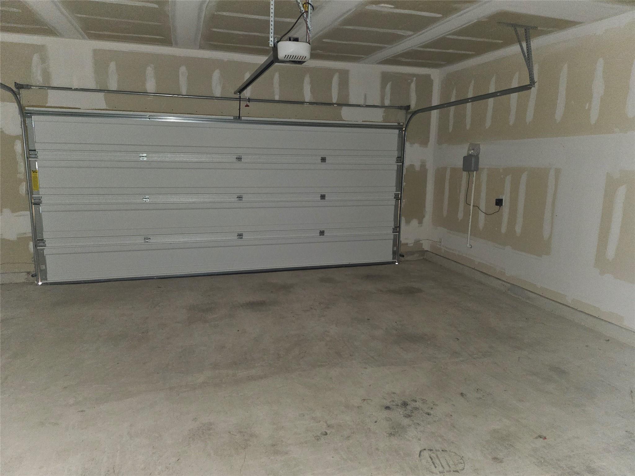 112 Batjac Aly, Jarrell, TX 76537