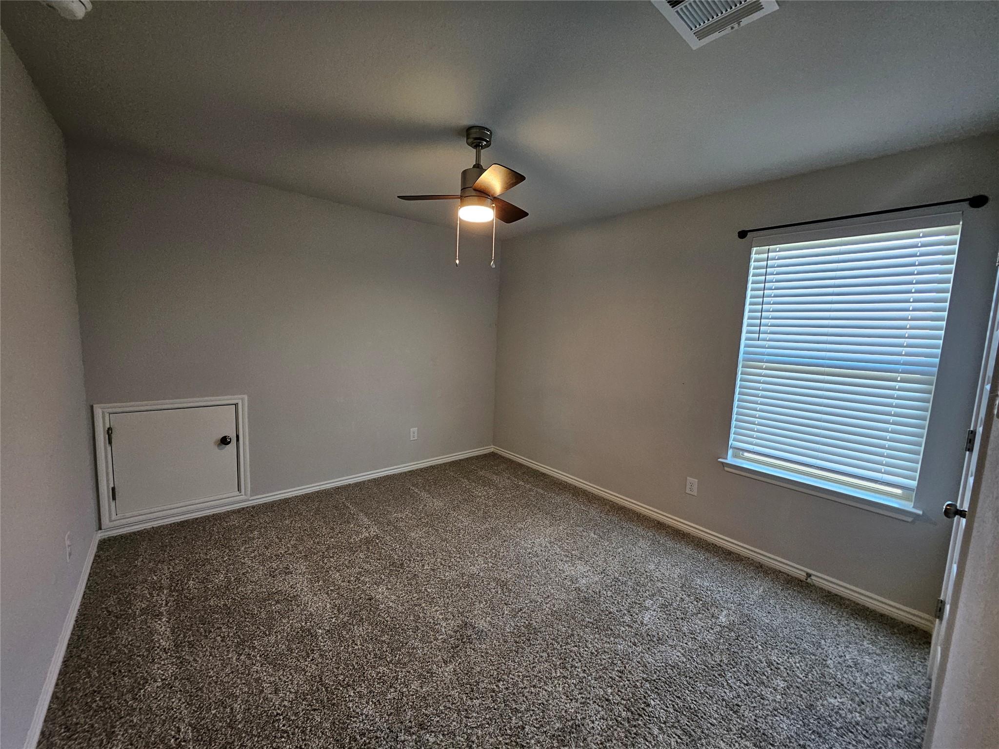 112 Batjac Aly, Jarrell, TX 76537