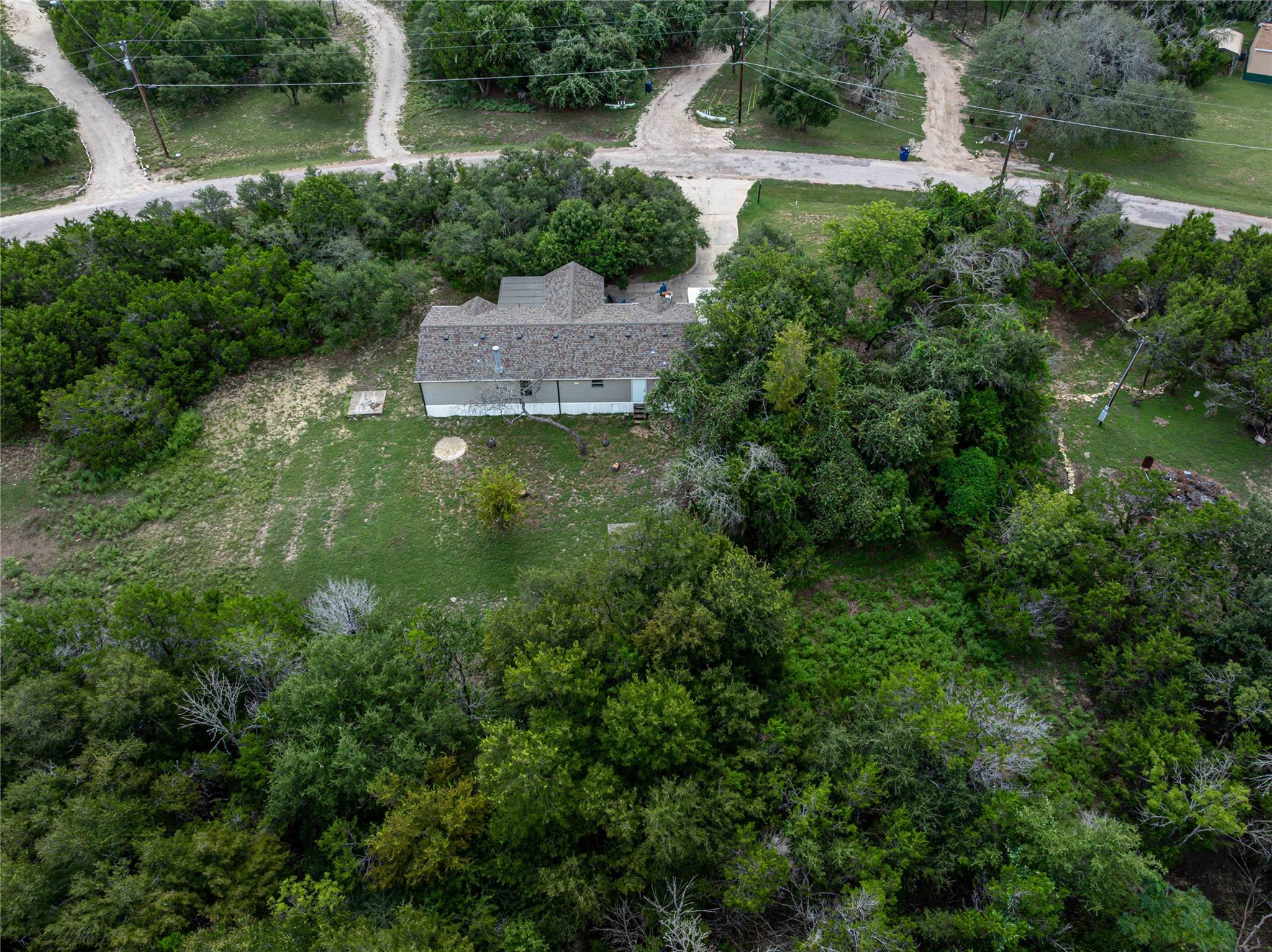 120 Creedmore Dr, Liberty Hill, TX 78642