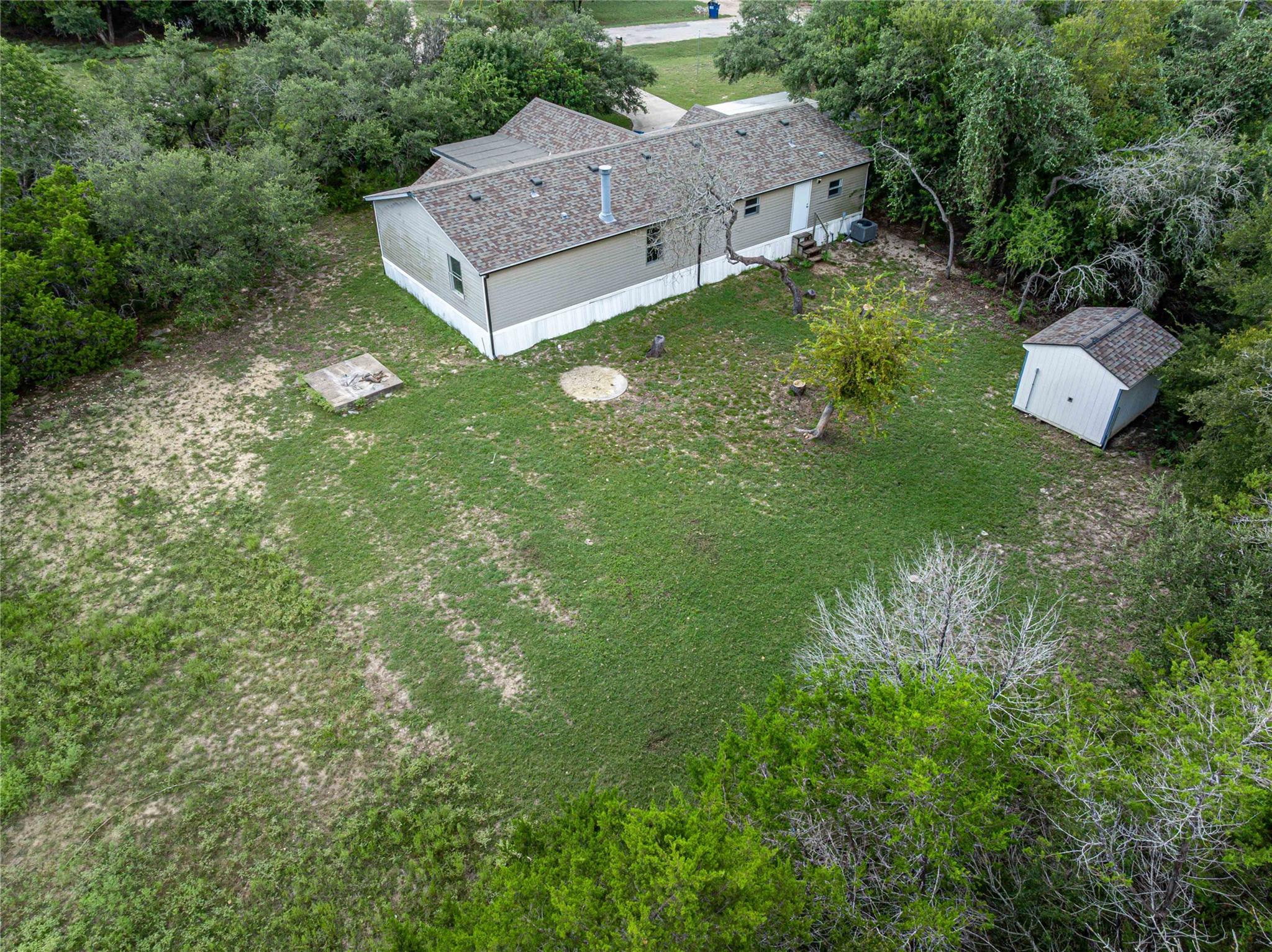 120 Creedmore Dr, Liberty Hill, TX 78642