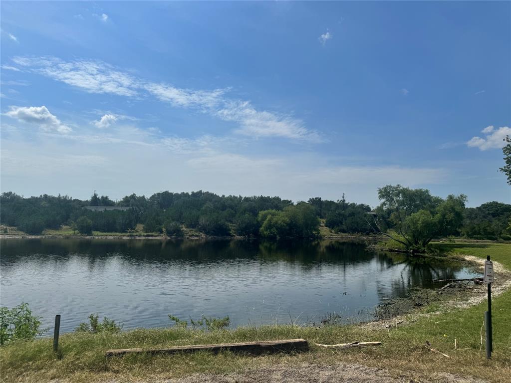 120 Creedmore Dr, Liberty Hill, TX 78642