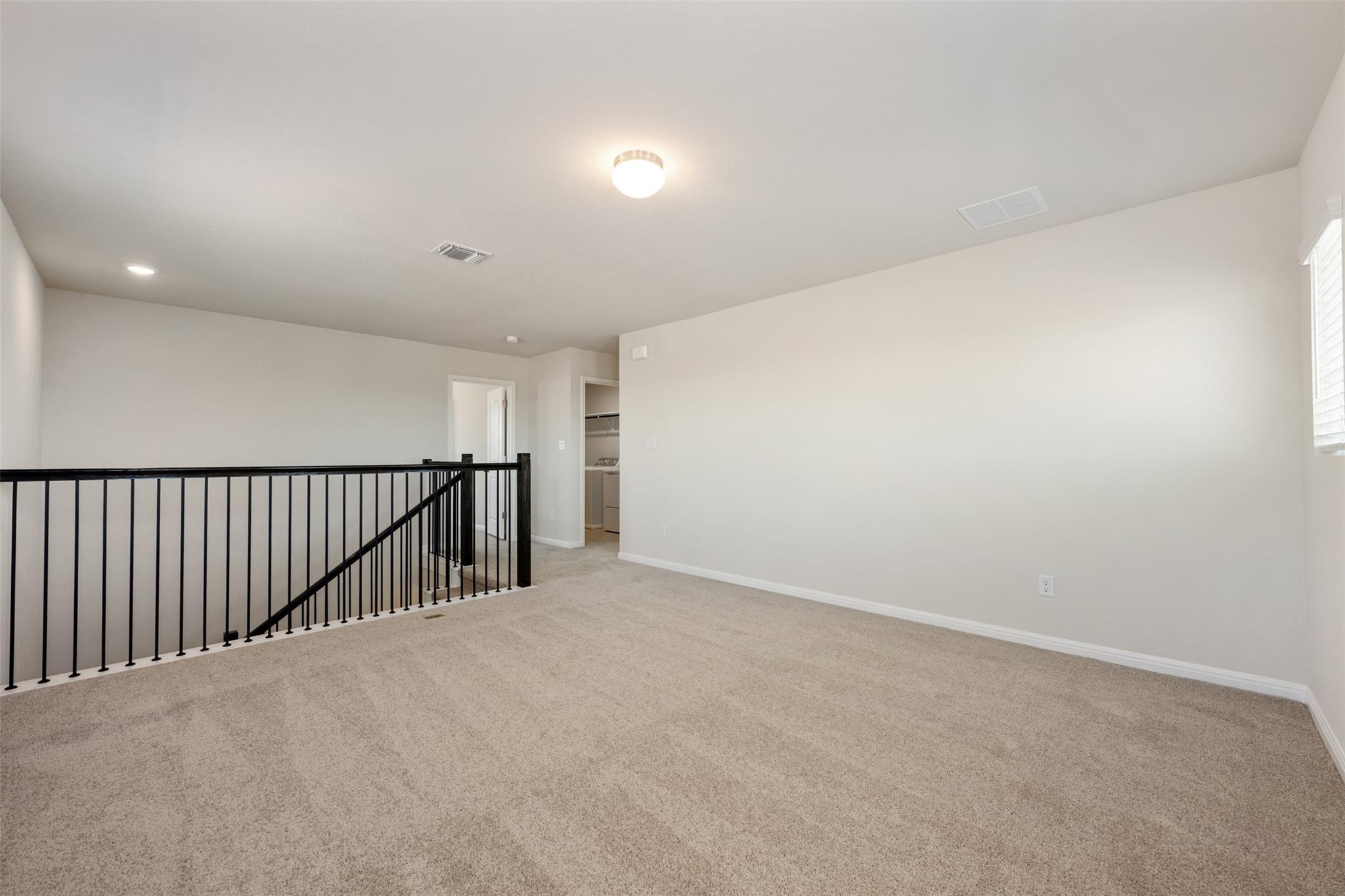 135 Silverleaf Spur, Bastrop, TX 78602