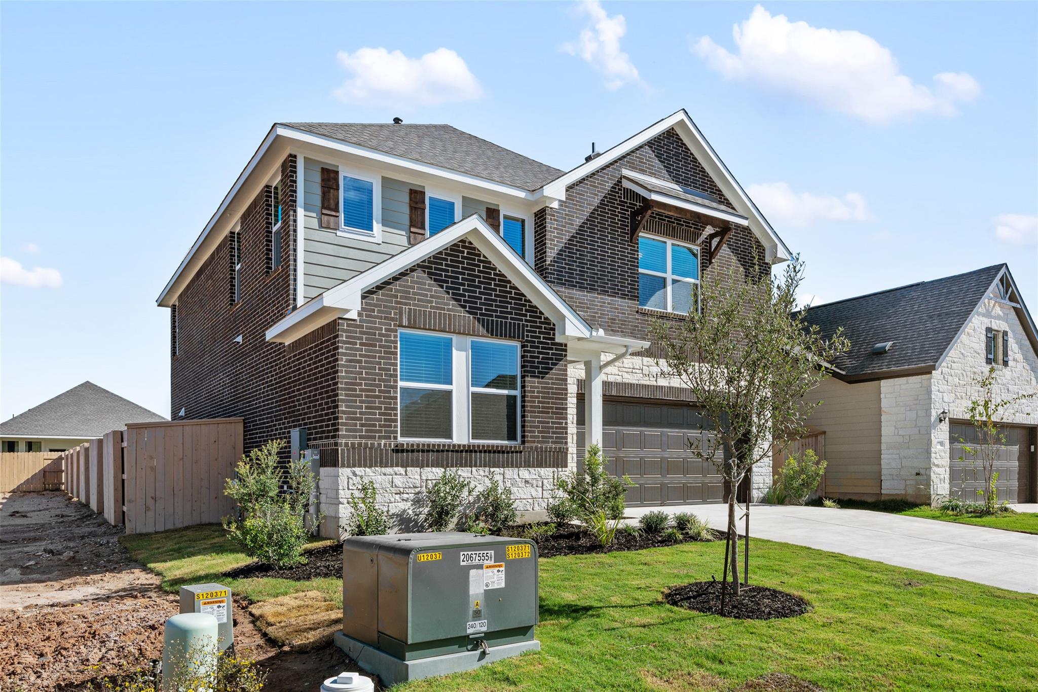 135 Silverleaf Spur, Bastrop, TX 78602