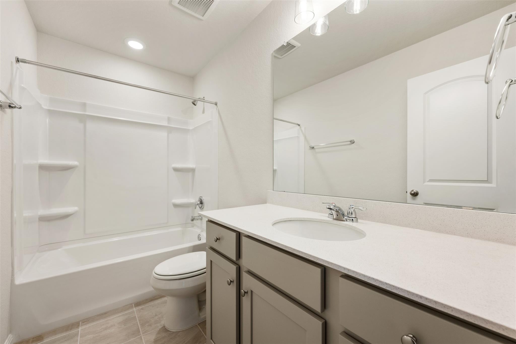 135 Silverleaf Spur, Bastrop, TX 78602