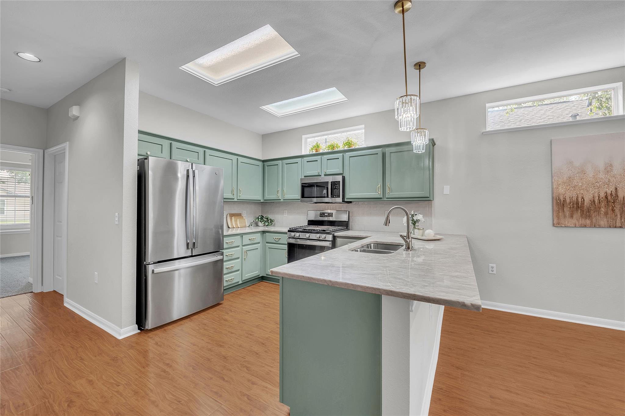 134 Whispering Wind Dr, Georgetown, TX 78633