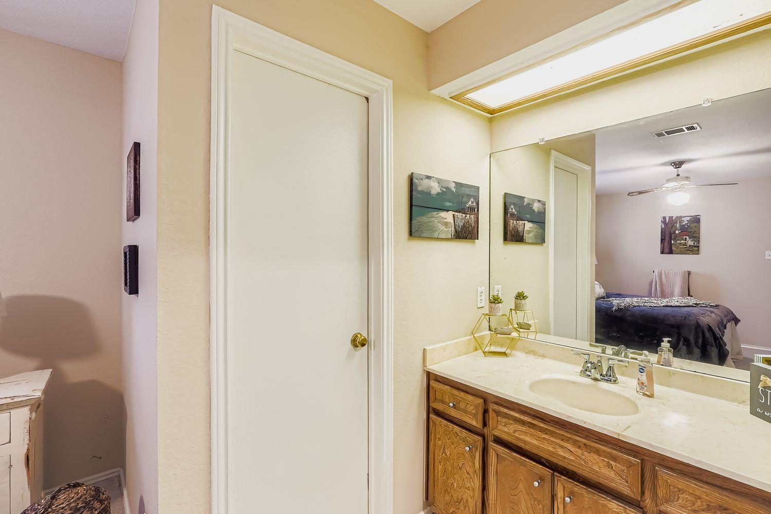 500 Hesters Crossing Rd # 310, Round Rock, TX 78681