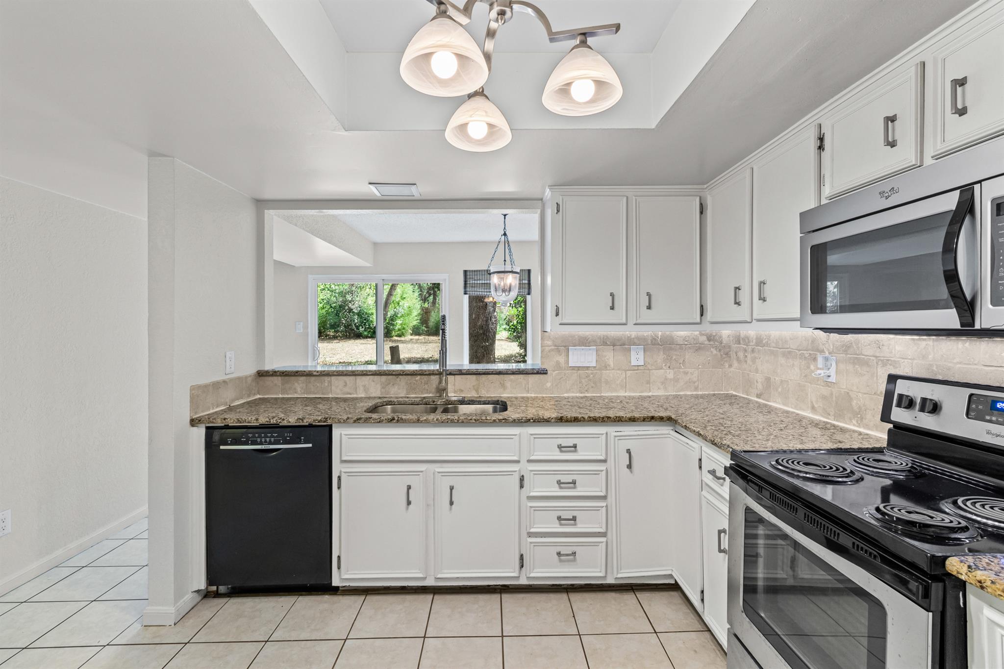 8113 Baywood Dr # A, Austin, TX 78759