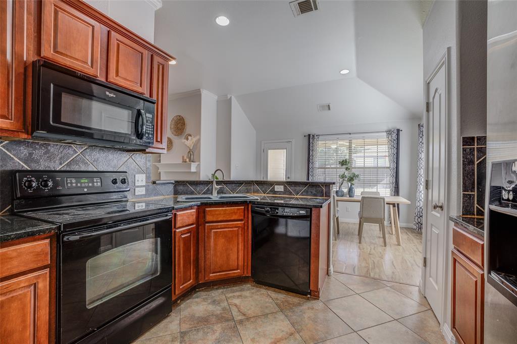 1601 Windy Park Dr, Round Rock, TX 78664