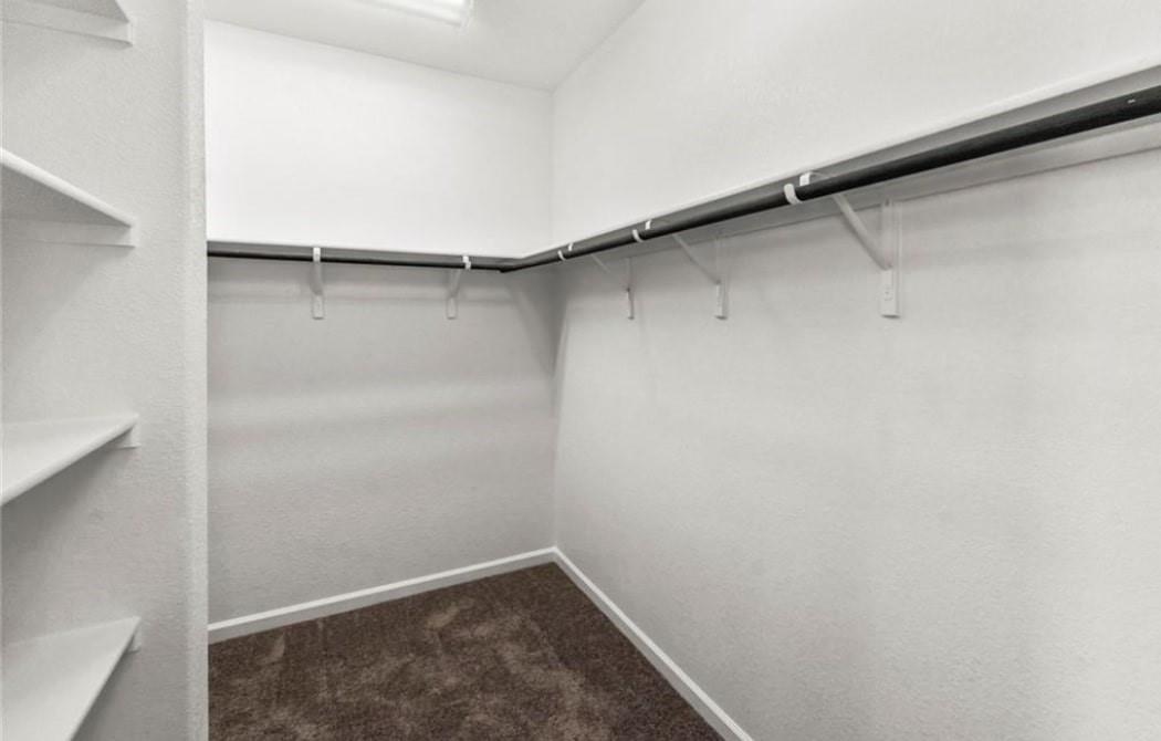 100 Stone Fork Ln, Hutto, TX 78634