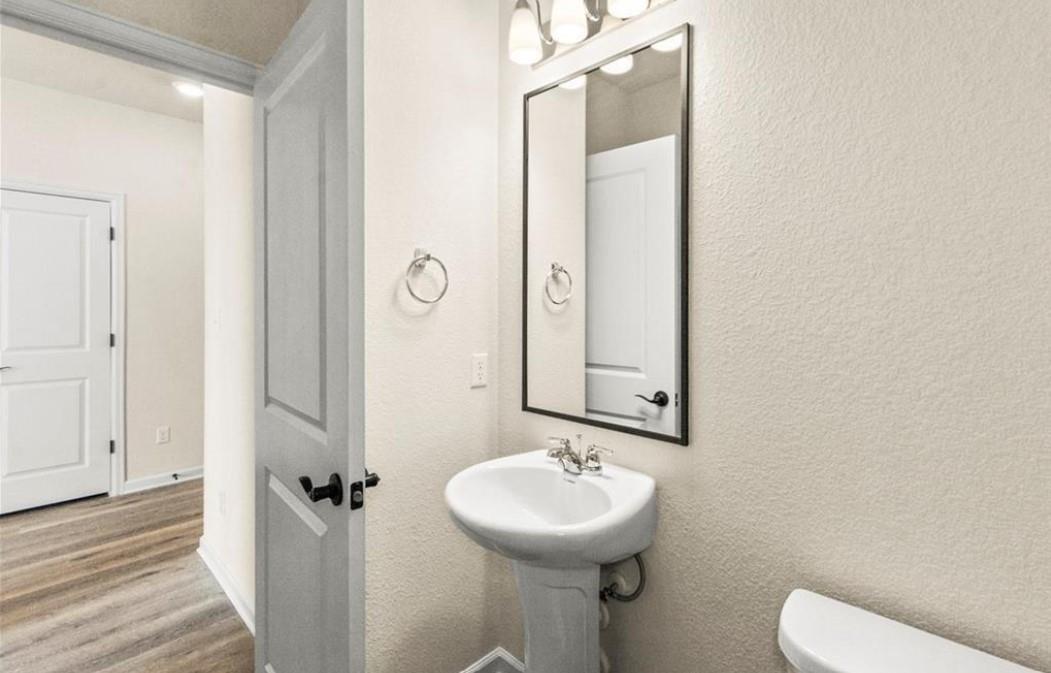 100 Stone Fork Ln, Hutto, TX 78634