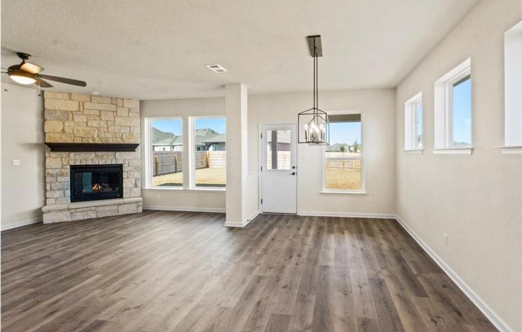 100 Stone Fork Ln, Hutto, TX 78634