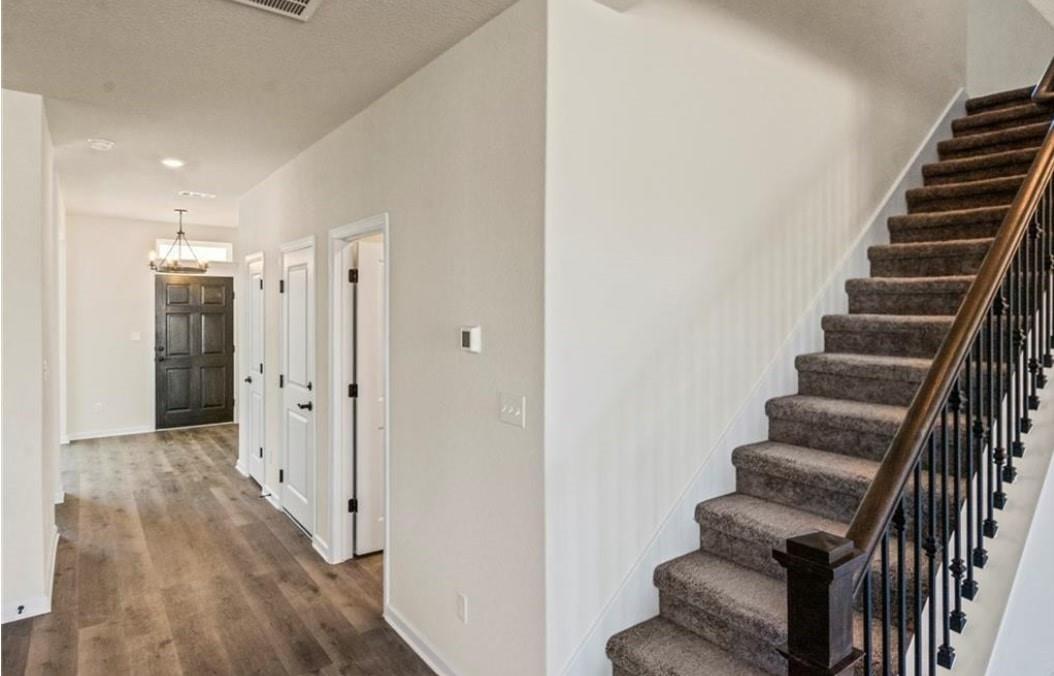 100 Stone Fork Ln, Hutto, TX 78634