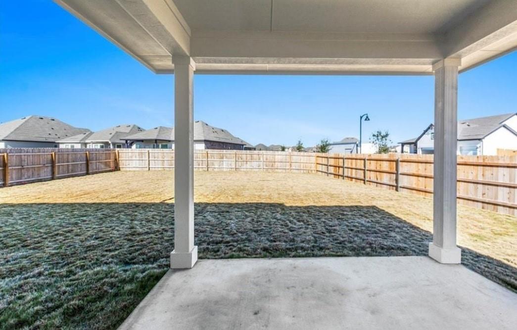 100 Stone Fork Ln, Hutto, TX 78634