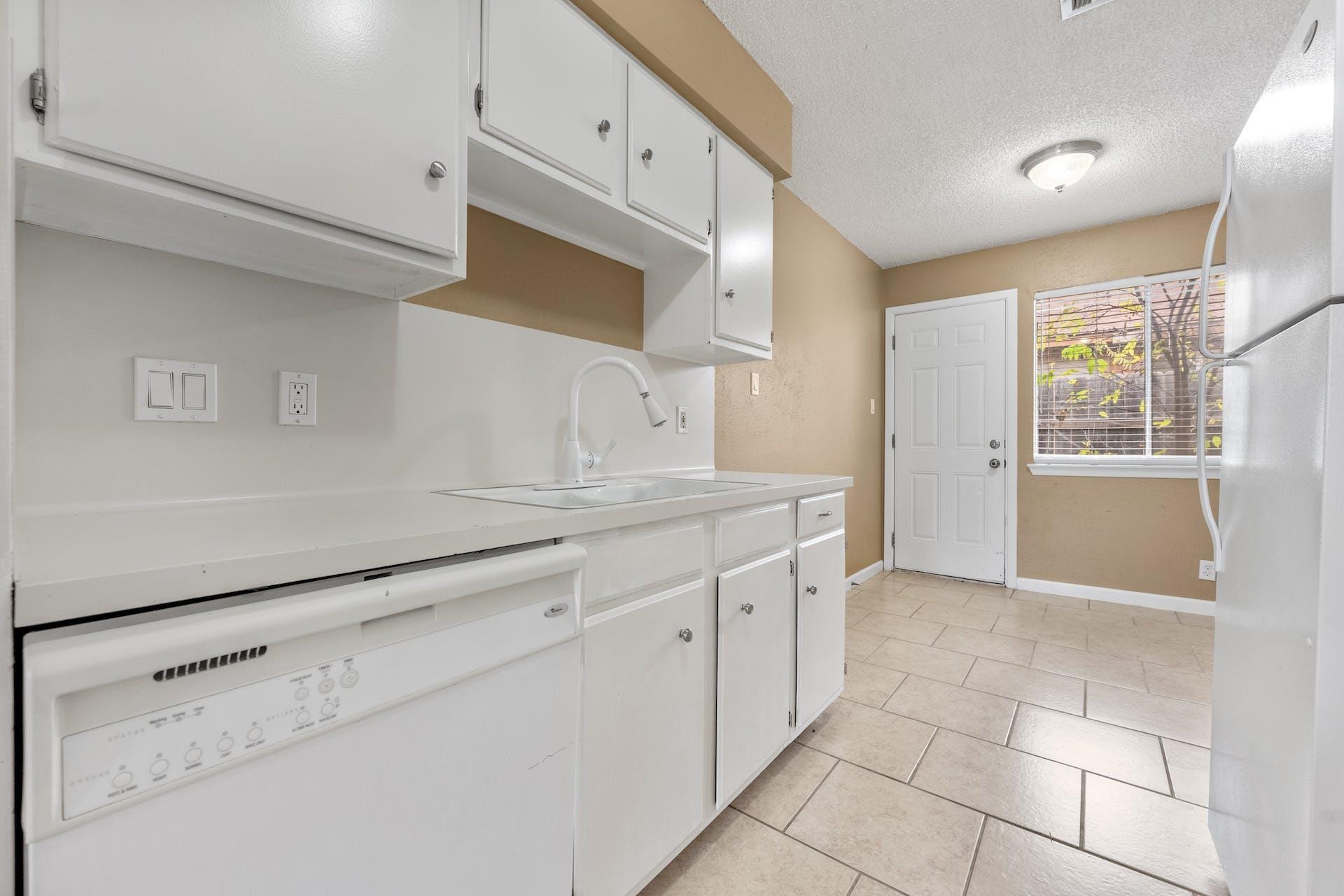 3404 Willowrun Cv, Austin, TX 78704