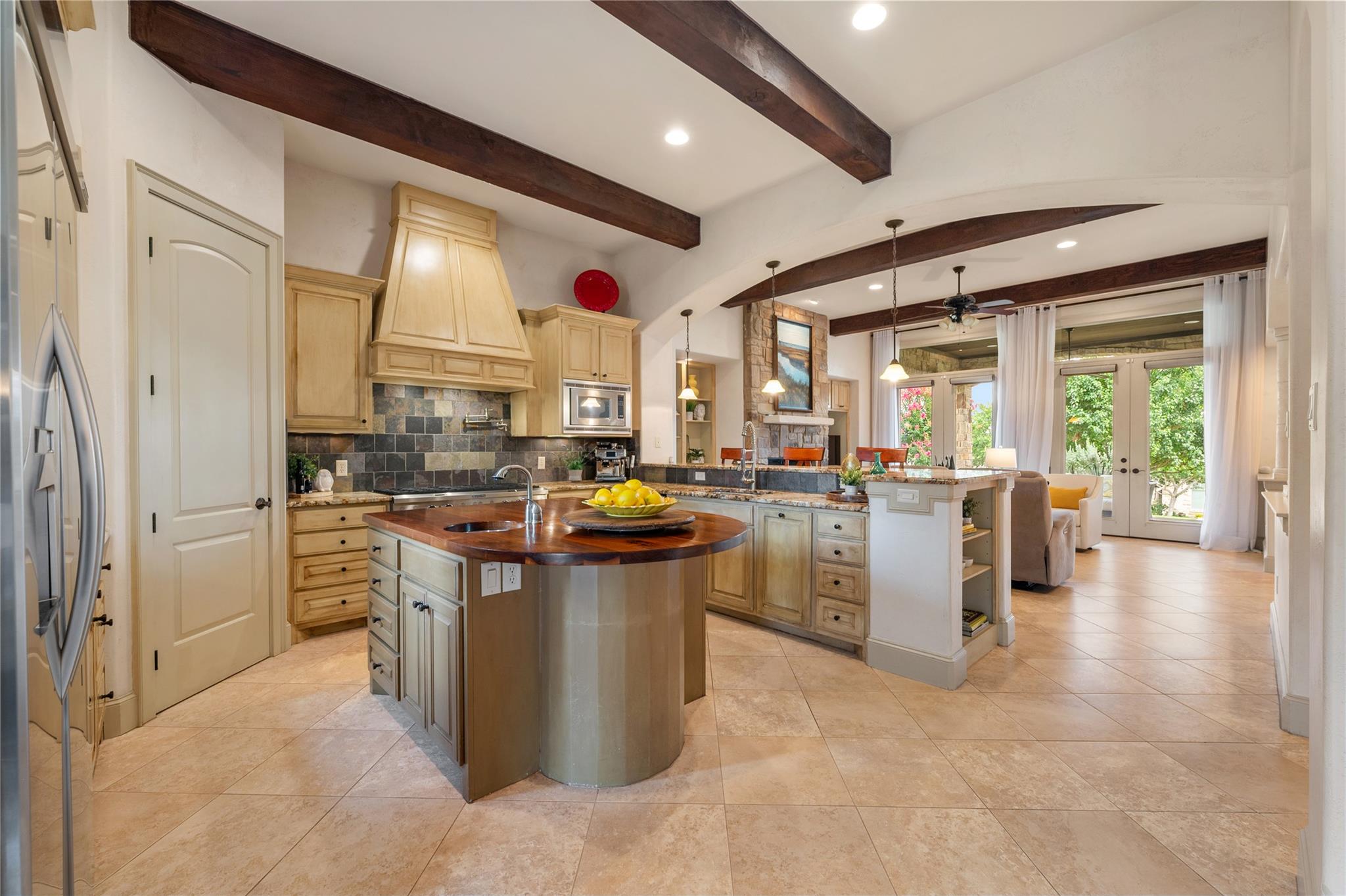 117 Black Wolf Run, Austin, TX 78738