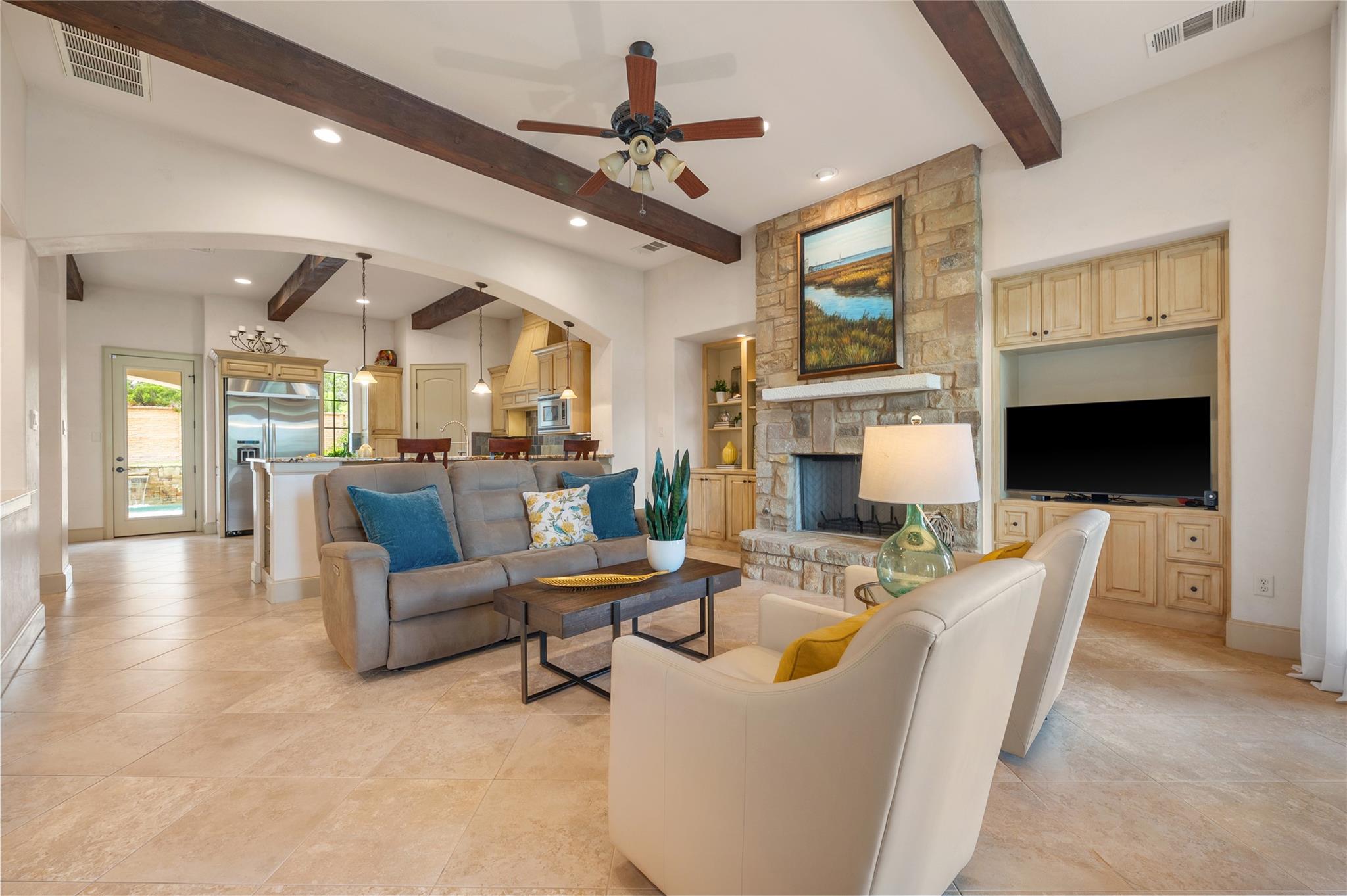 117 Black Wolf Run, Austin, TX 78738