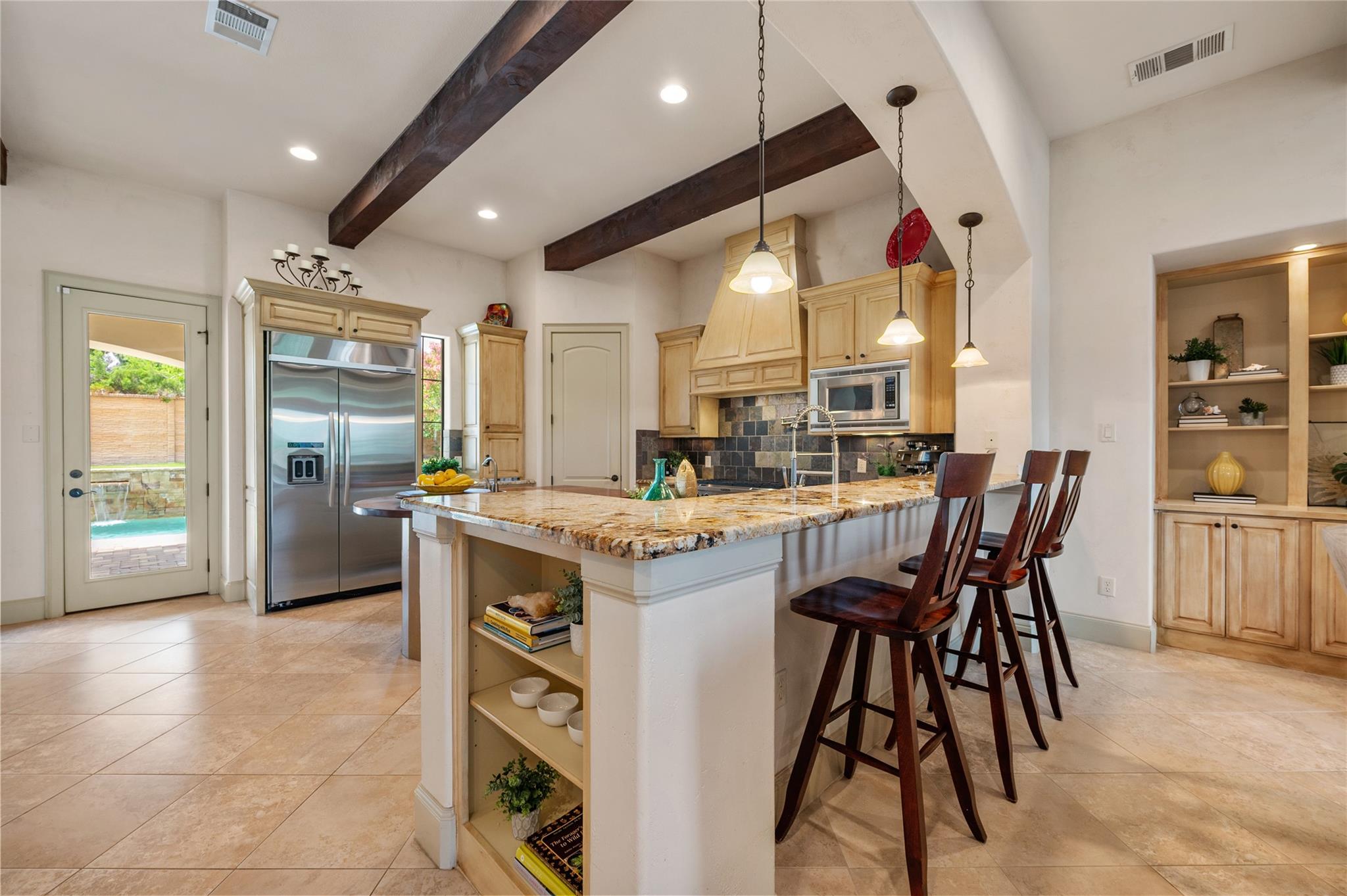 117 Black Wolf Run, Austin, TX 78738