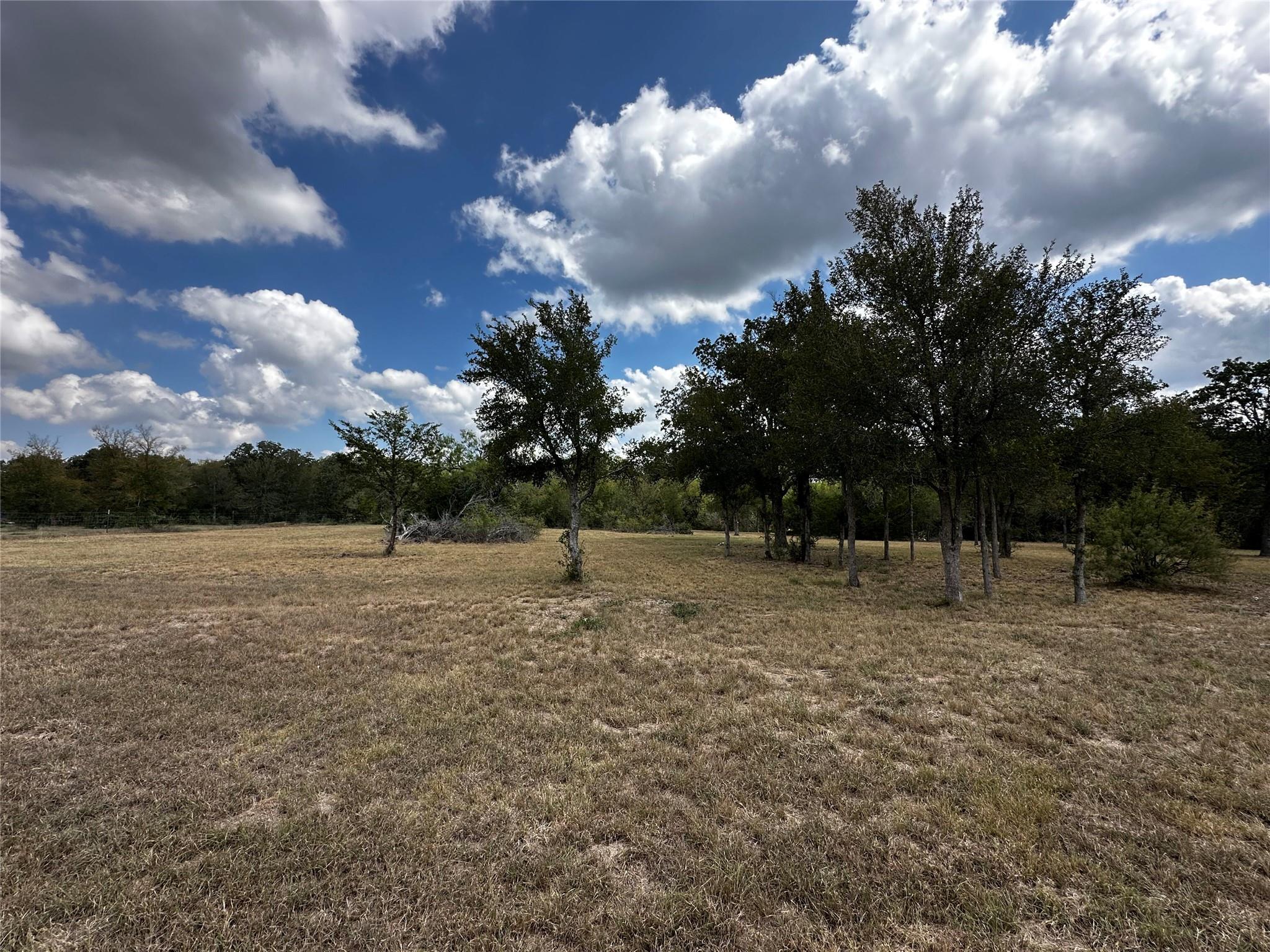 1200 Thompson Rd, Dale, TX 78616