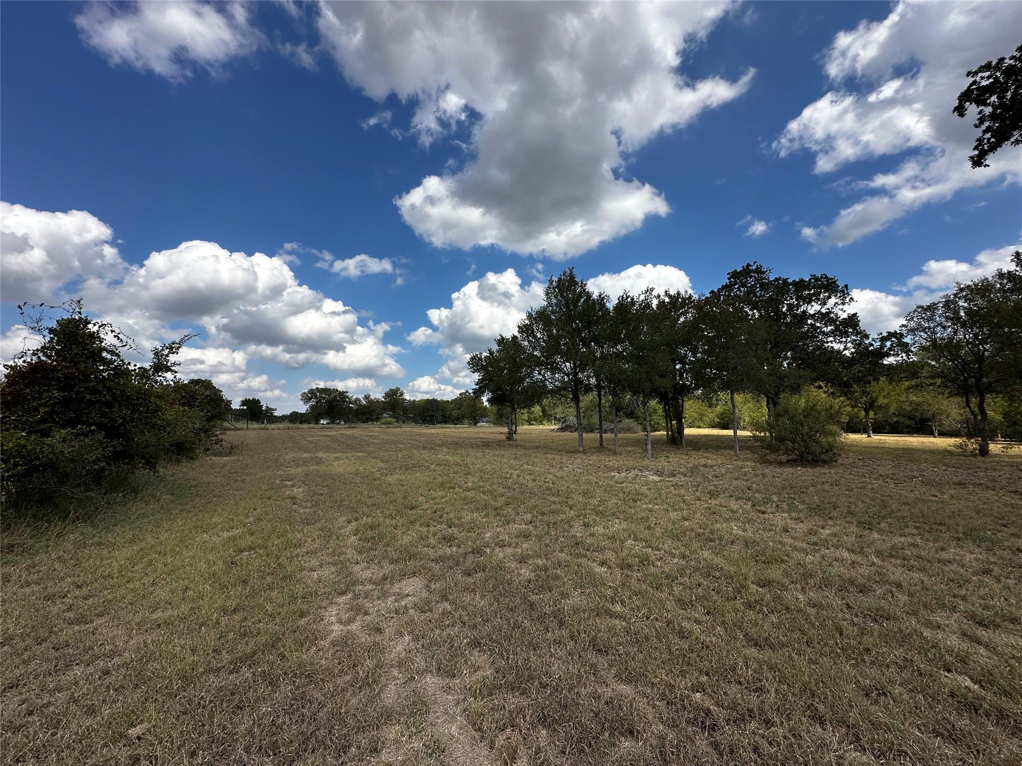 1200 Thompson Rd, Dale, TX 78616
